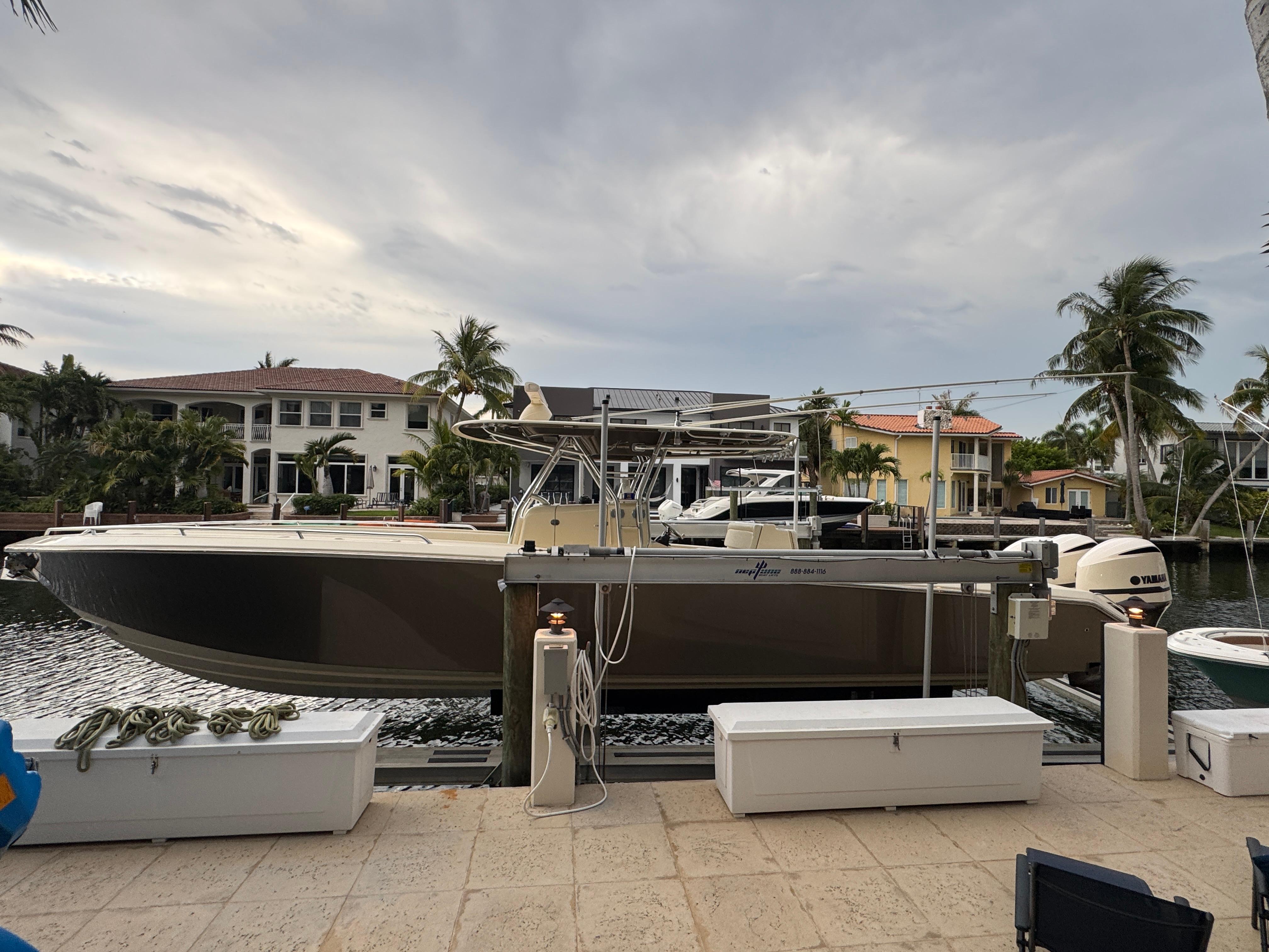 2013 Bahama 41