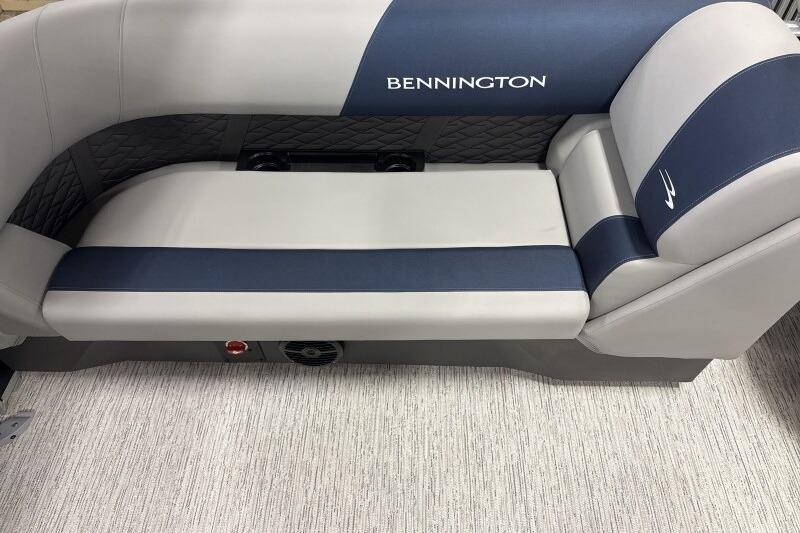 2026 Bennington 23 SSRSF boat seating with blue and gray upholstery.