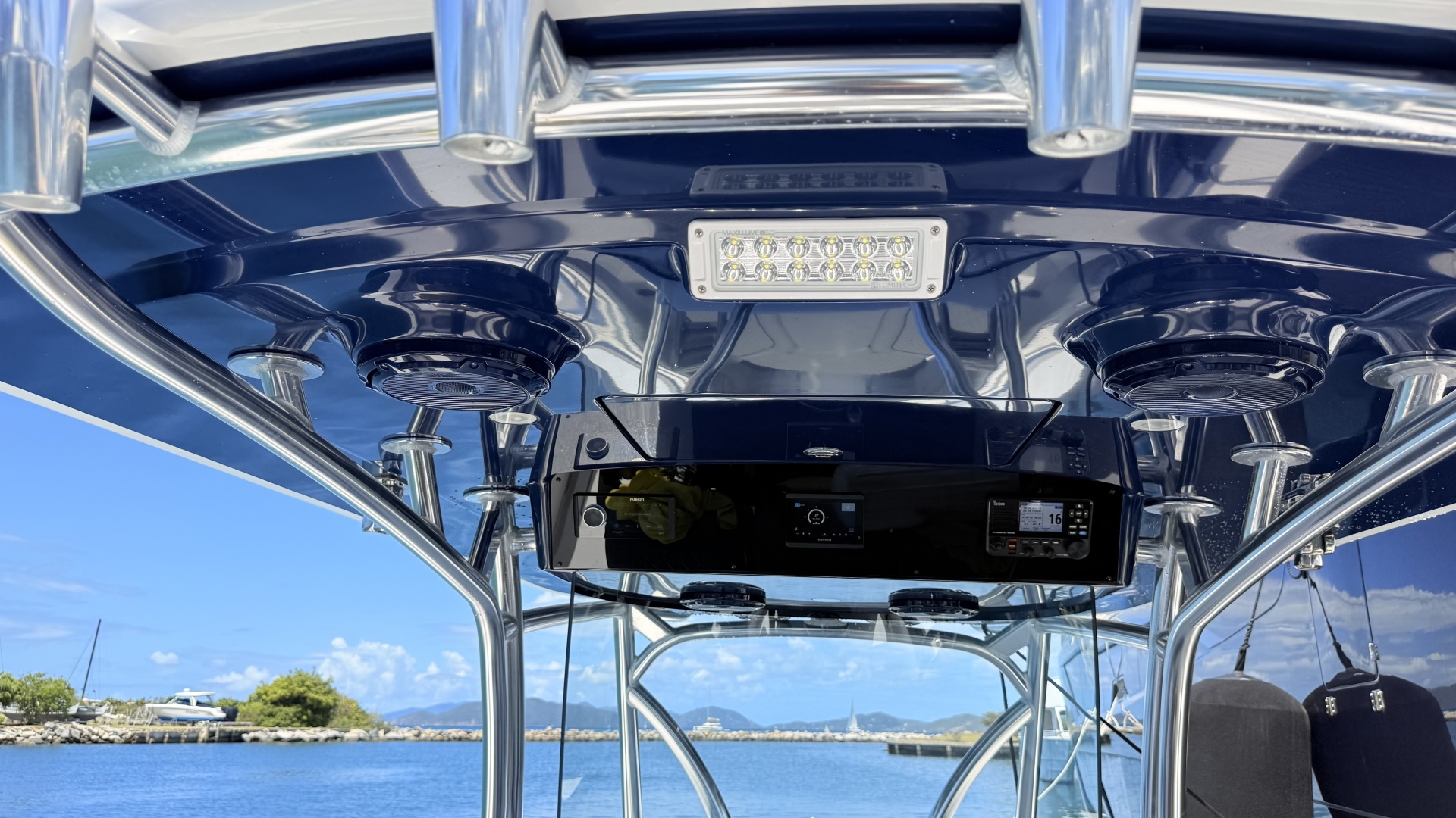 2026 Valhalla Boatworks V33 - Image 3