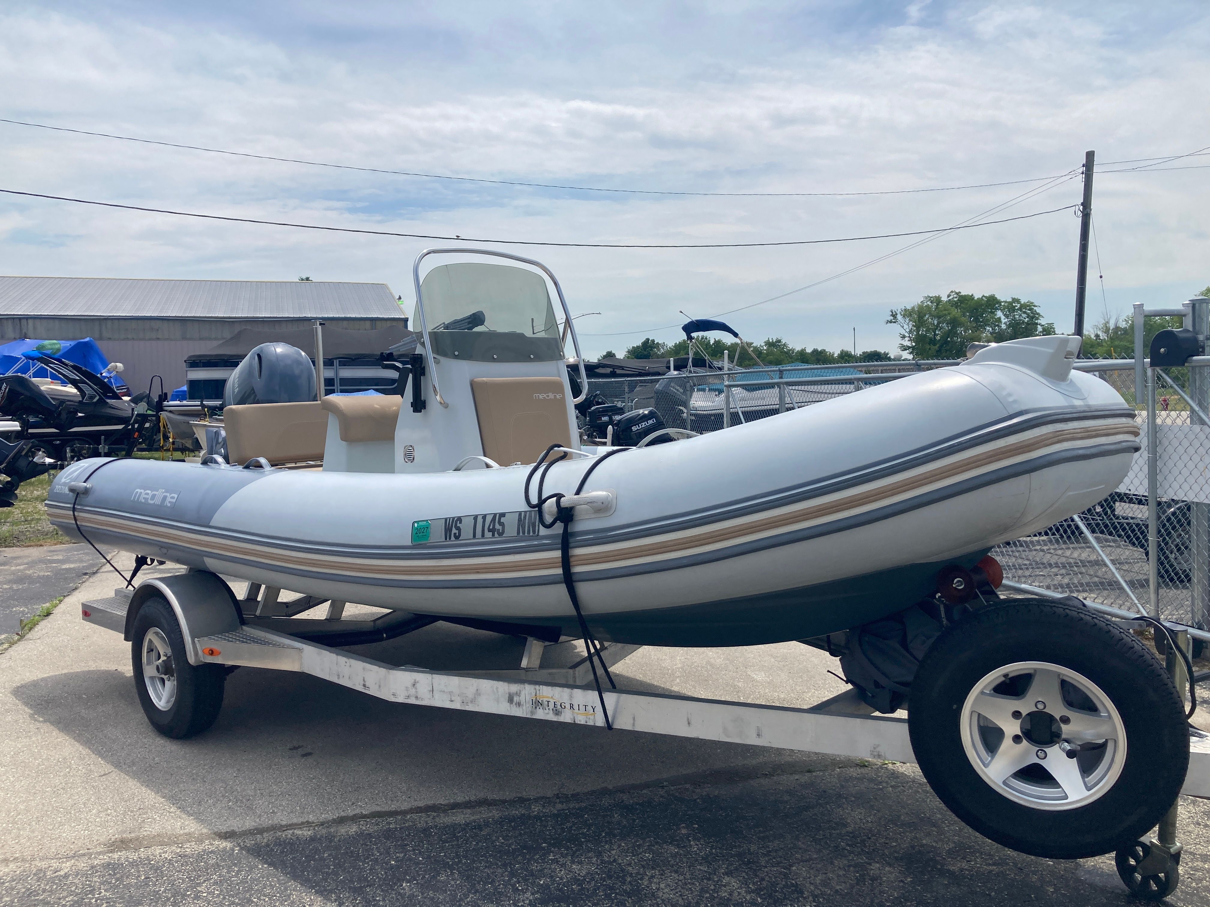 2018 Zodiac Medline 580
