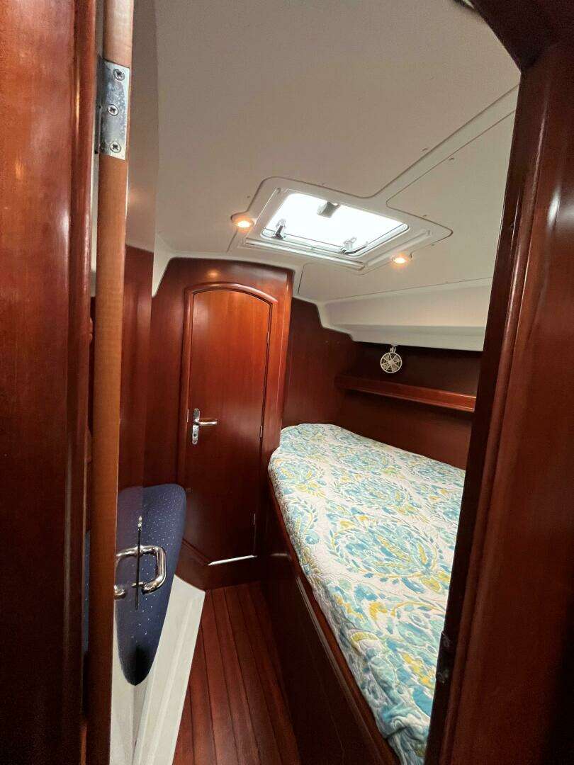 2003 Beneteau 42cc - Image 30