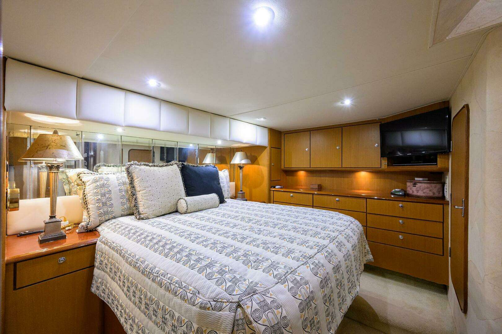 2001 Ocean Yachts 56 Super Sport - Image 59