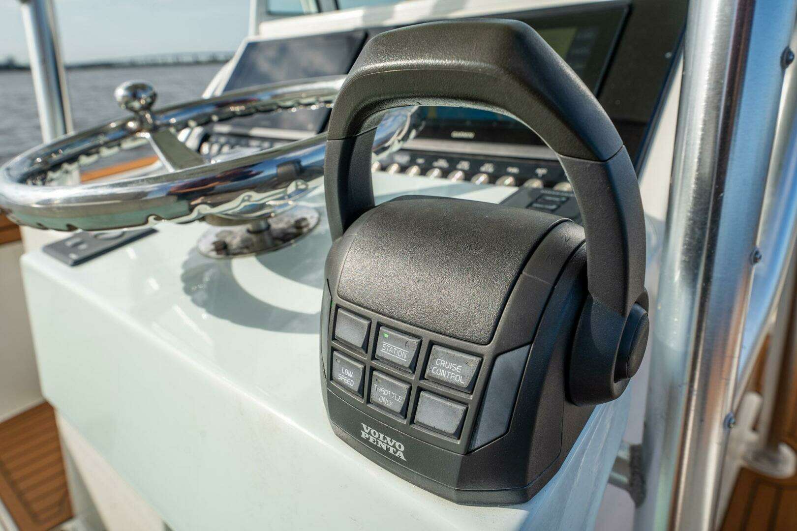 2009 Bimini 24 Center Console - Image 22