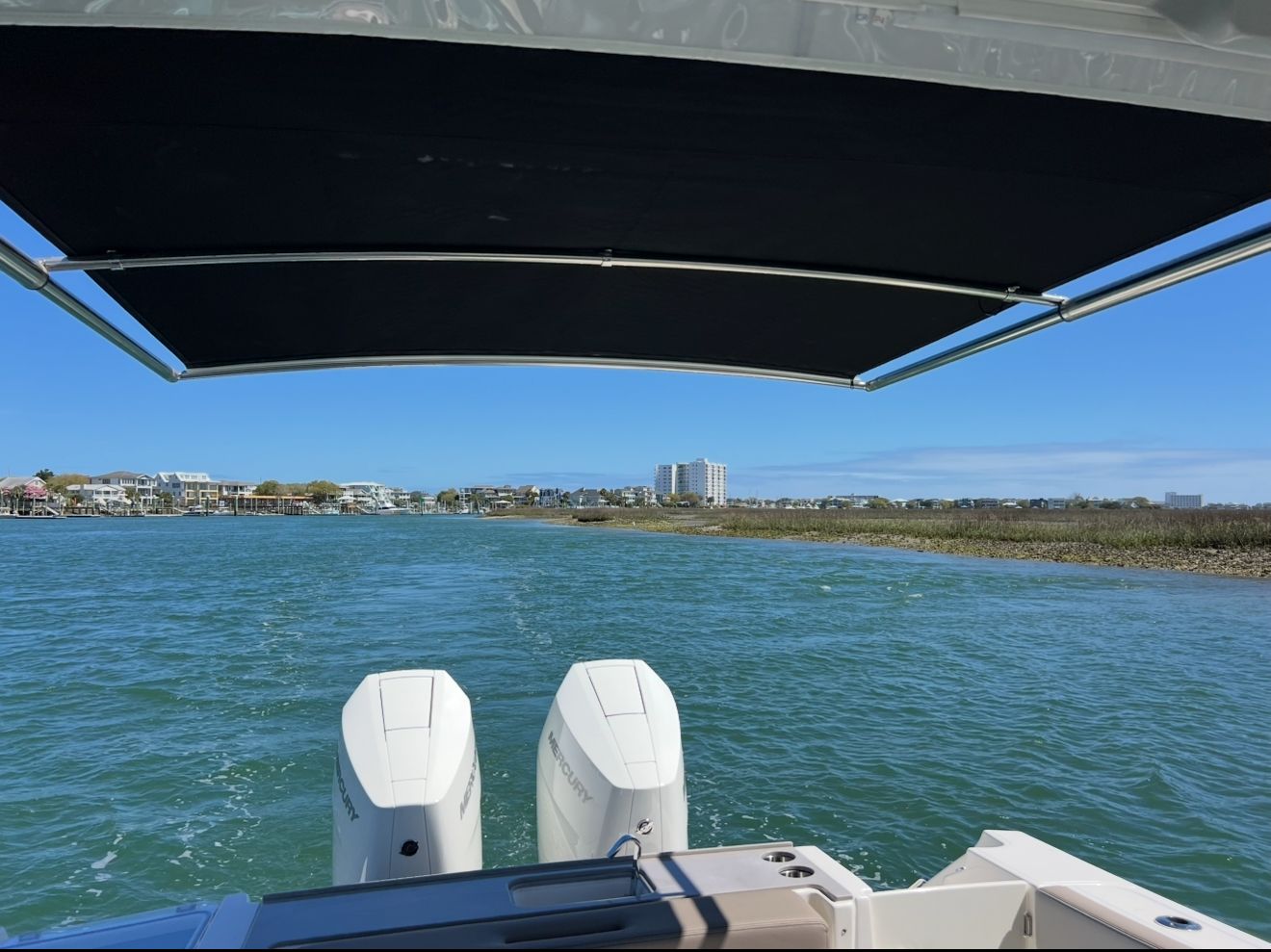 2026 Boston Whaler 330 Vantage - 7