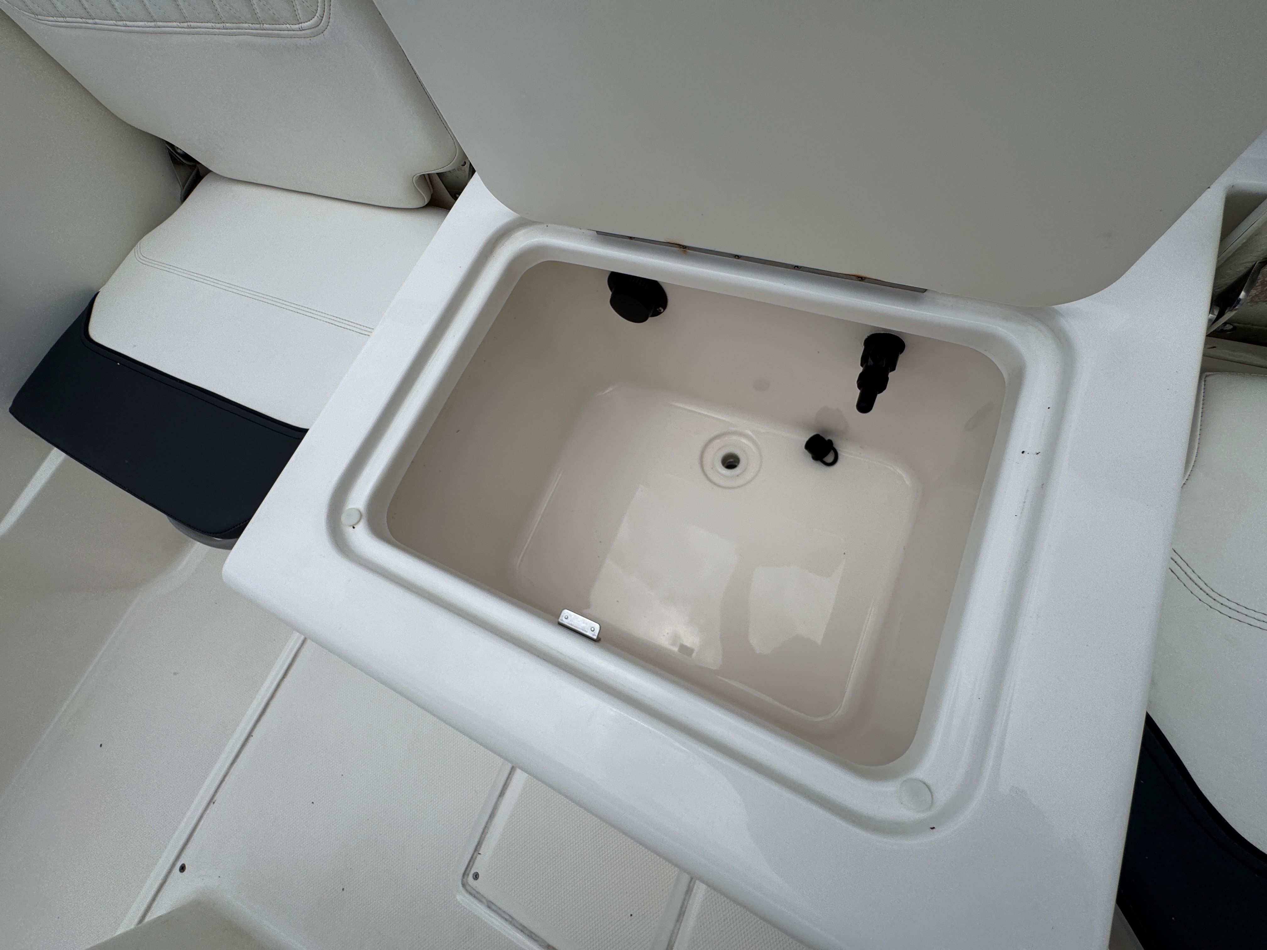 2022 Bayliner Trophy - 19