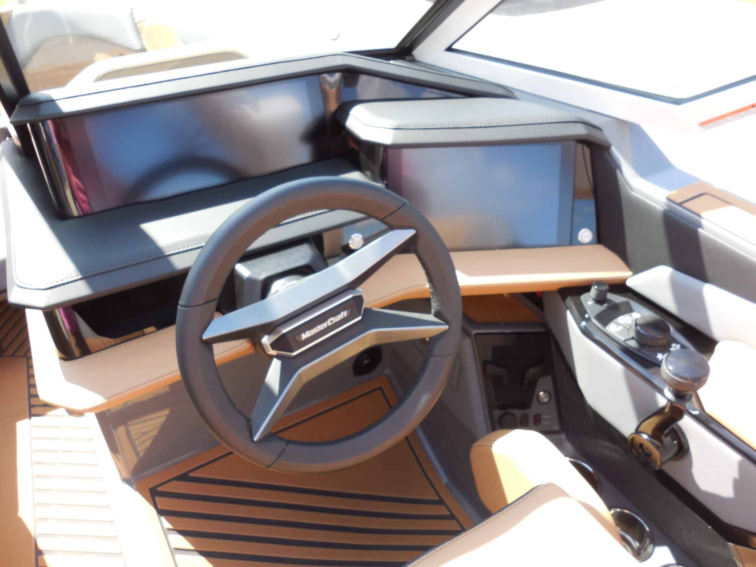 2026 MasterCraft XStar 25 - 14