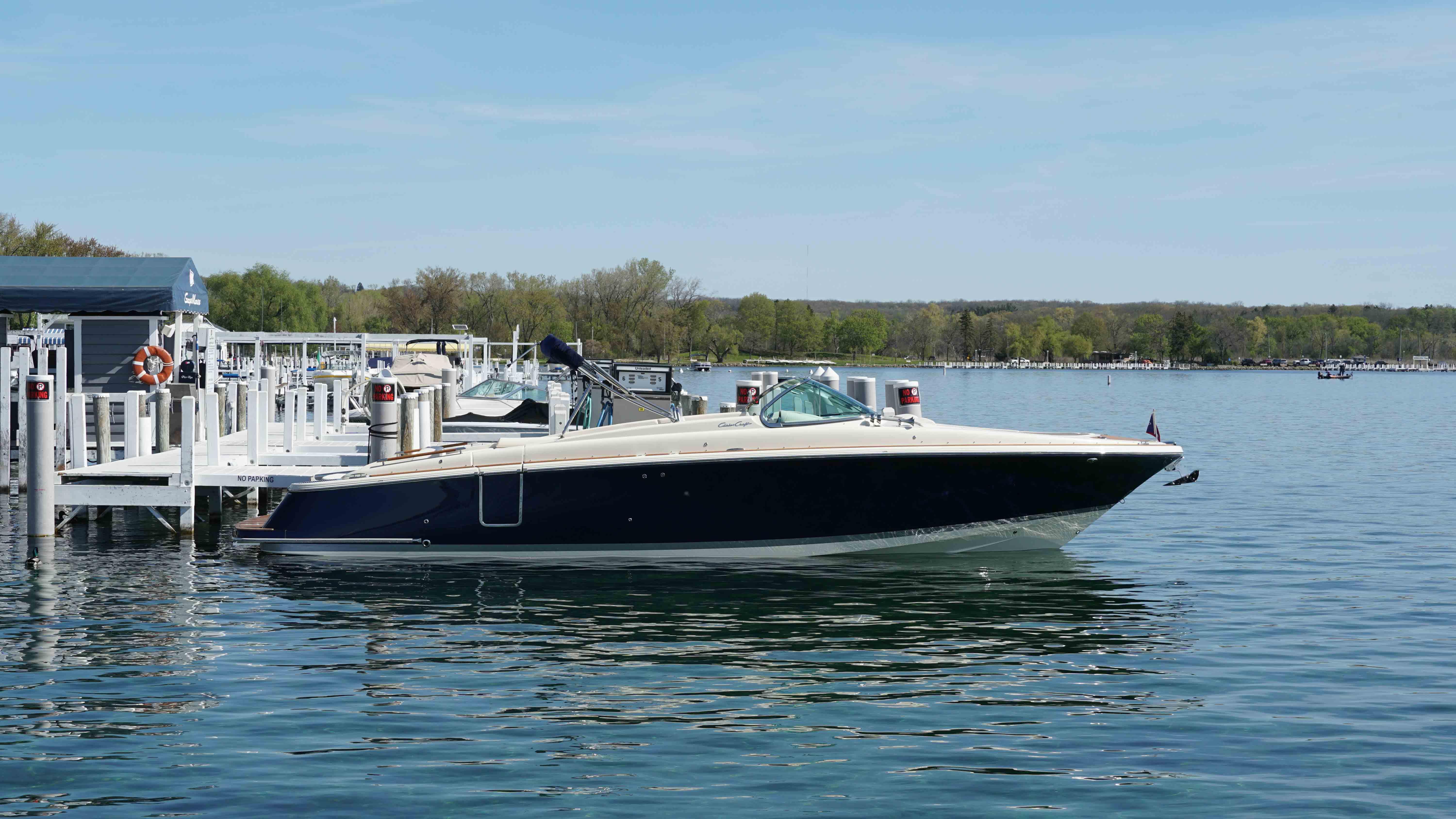 2021 Chris-Craft 35 Launch GT