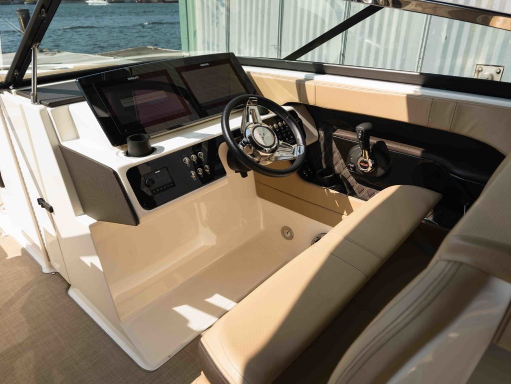 2019 Sea Ray SLX 280 - 14