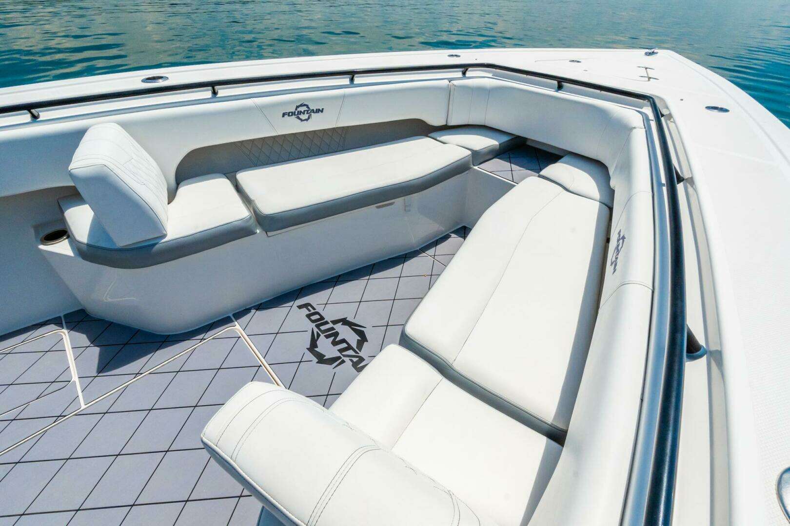 2020 Fountain 38 Center Console - Image 19