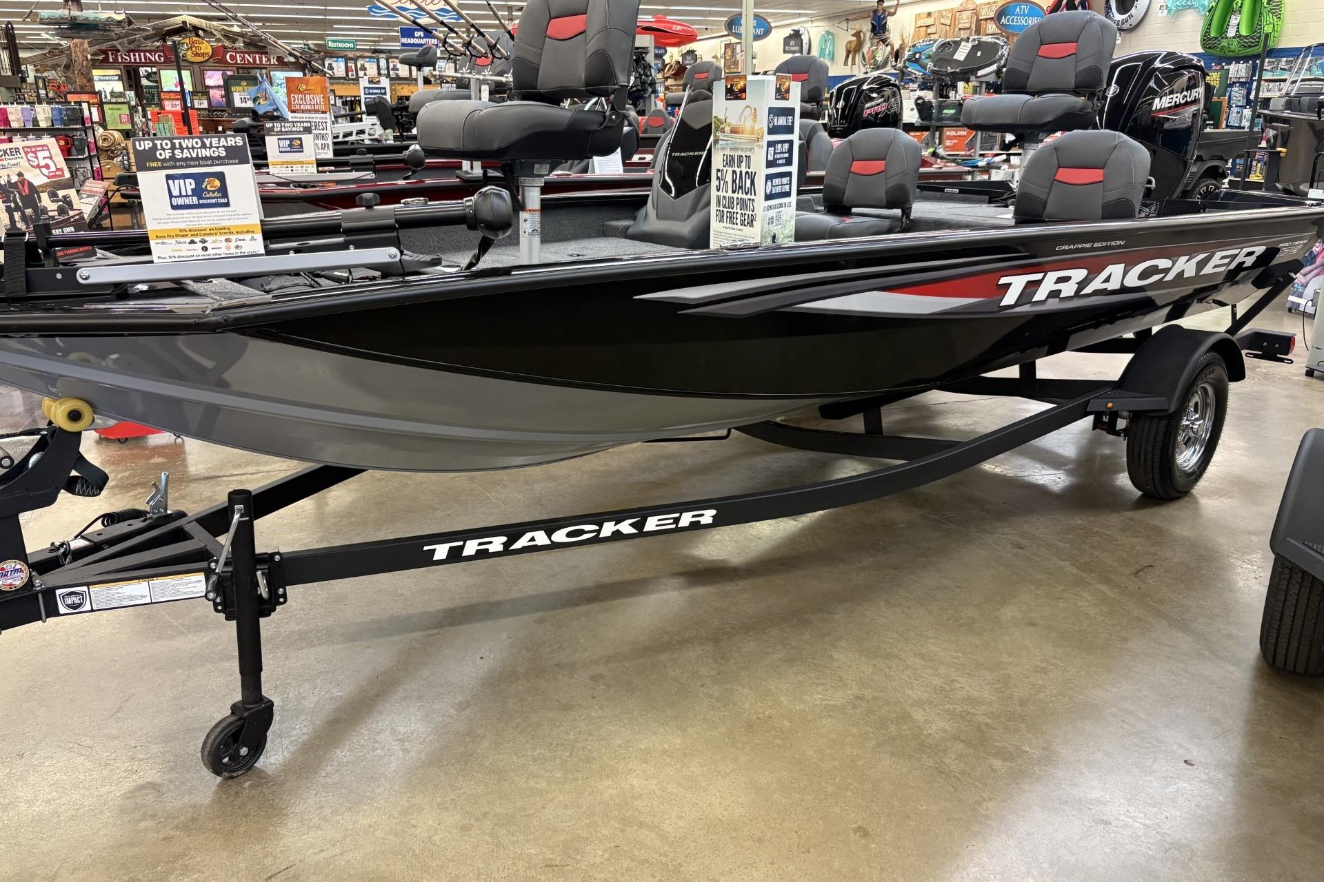 2026 Tracker Pro Team 175 Crappie Edition