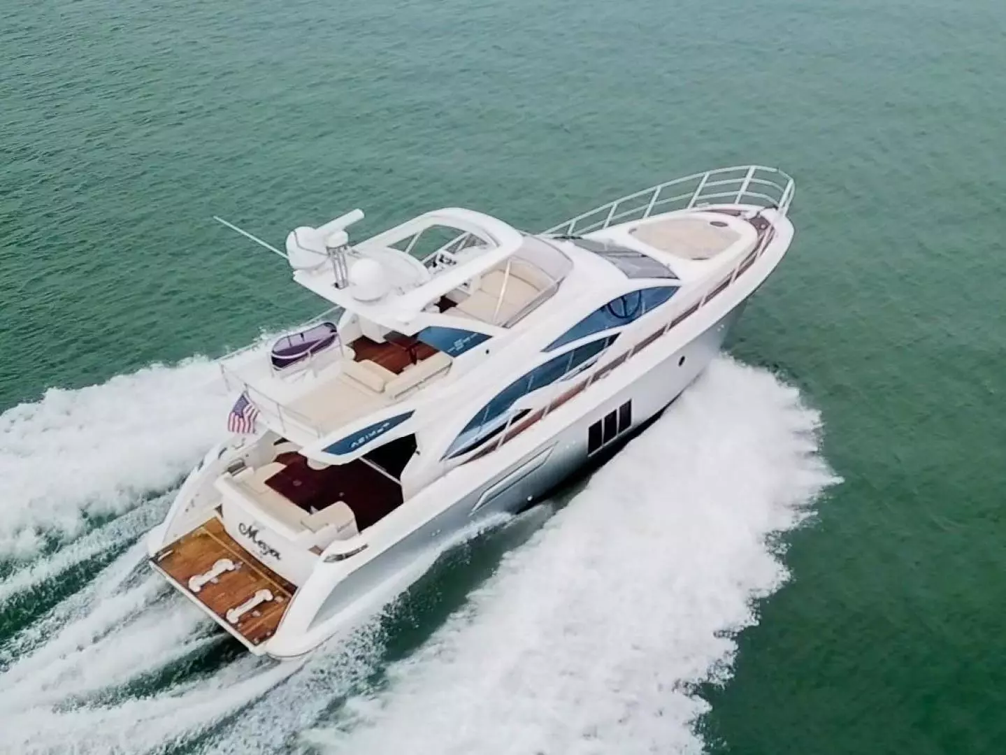 2013 Azimut FLY54 - Image 2