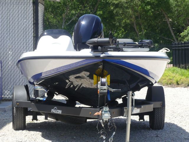 2025 Falcon 18 Freedom - 8
