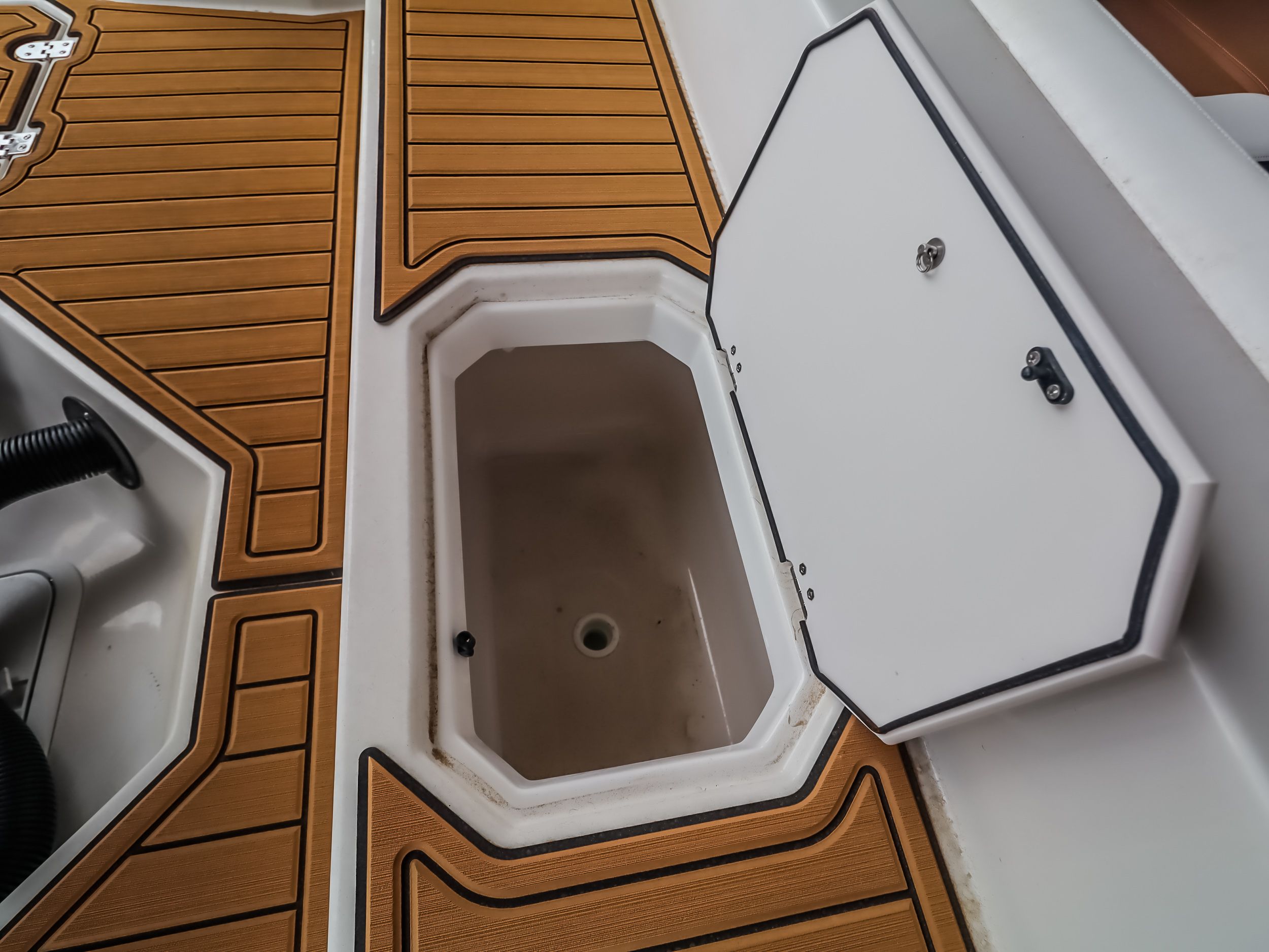 2026 Starcraft SVX OB - 26