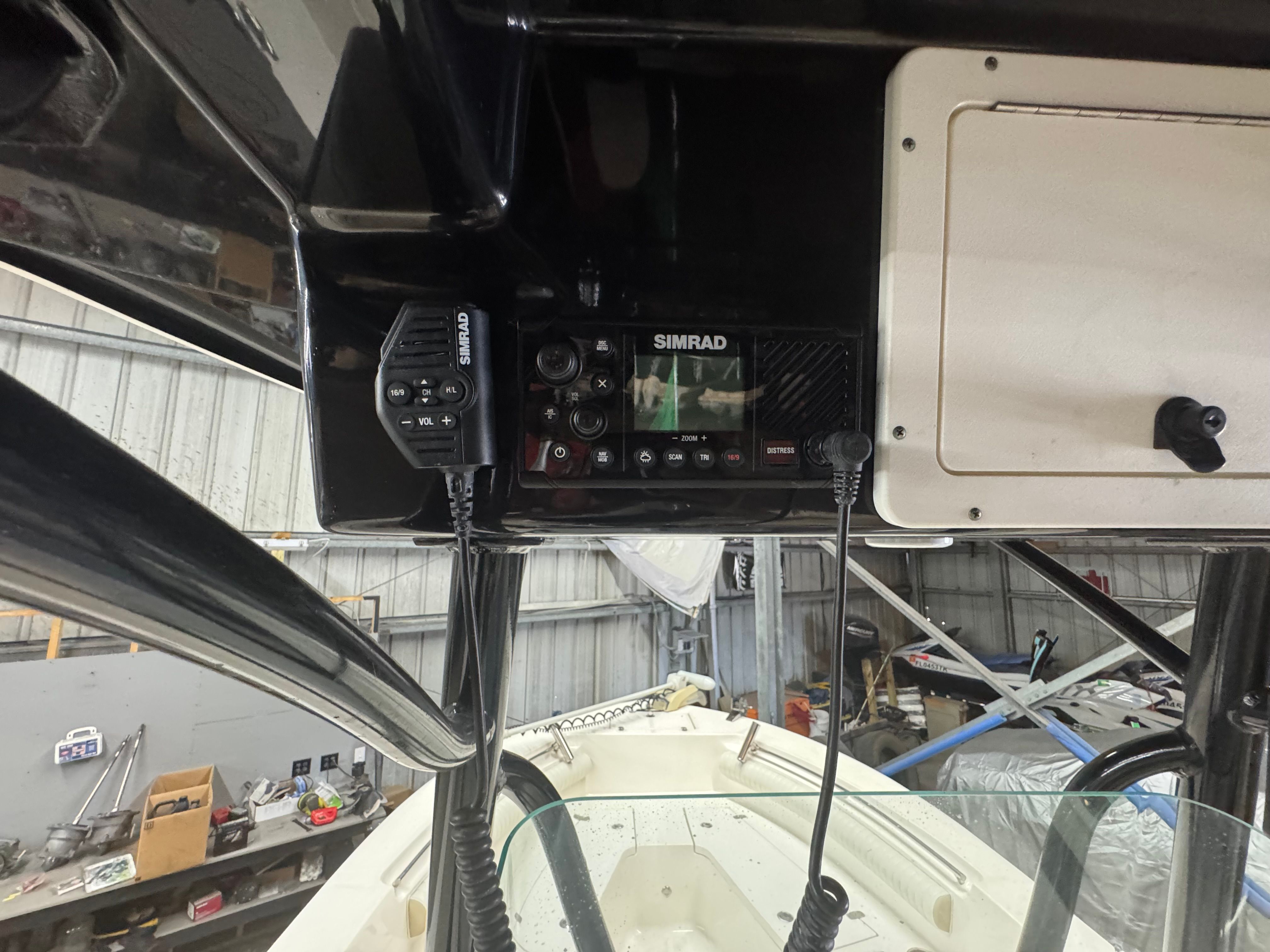 2020 Sea Born LX24 Center Console - 29