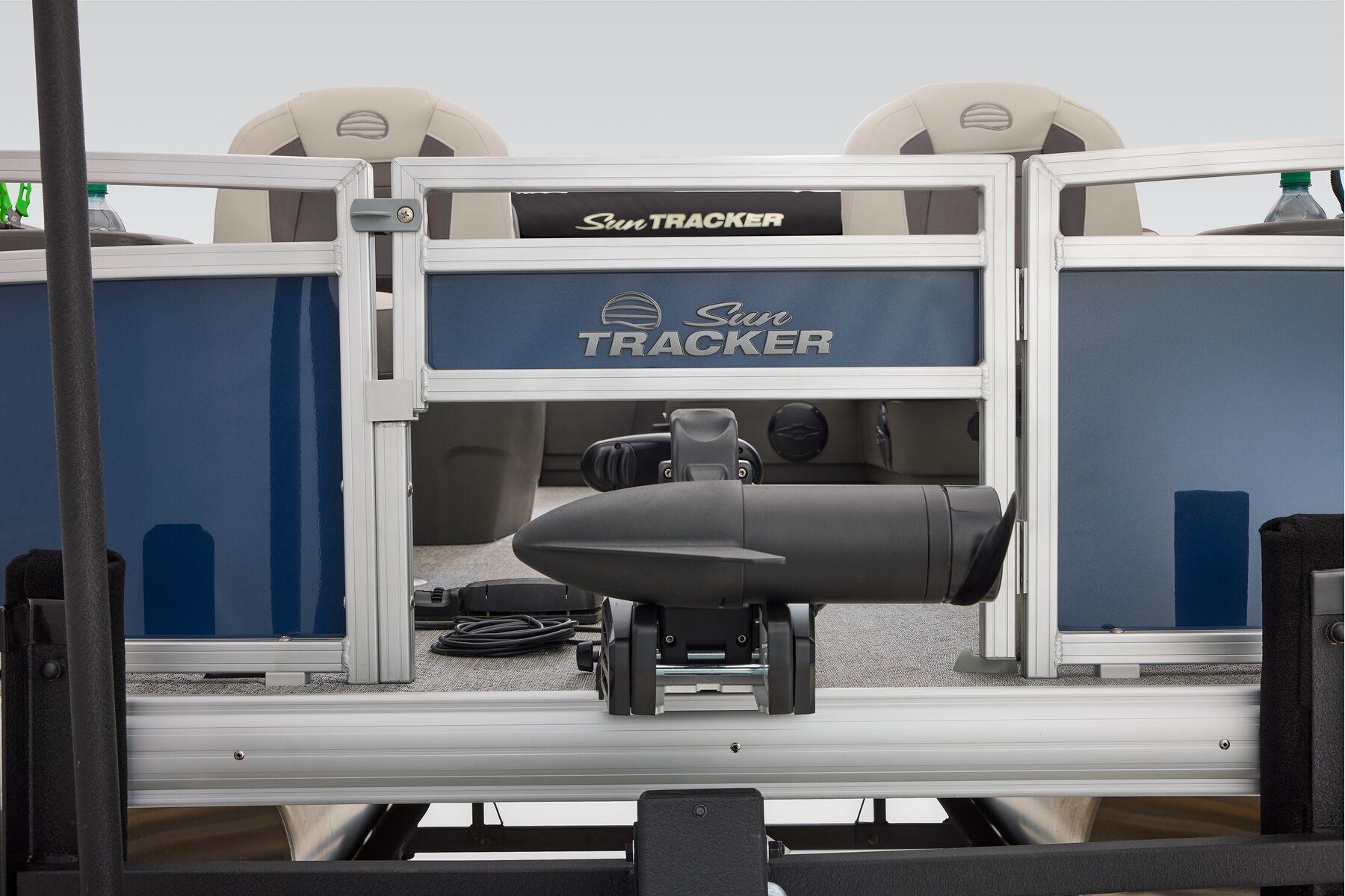 2026 Sun Tracker Bass Buggy 18 DLX - 17