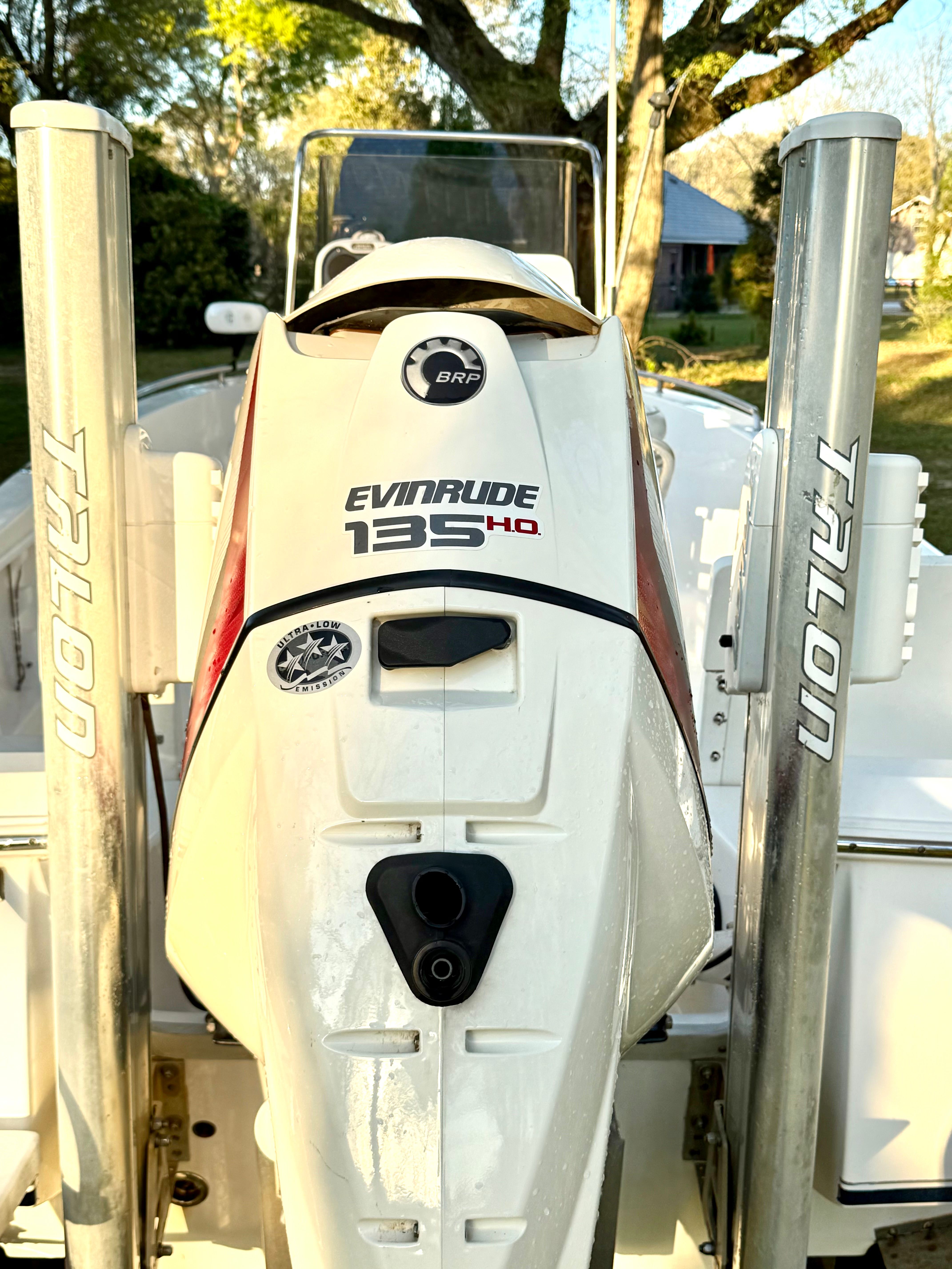 2013 Sea Hunt Triton 177 - 10