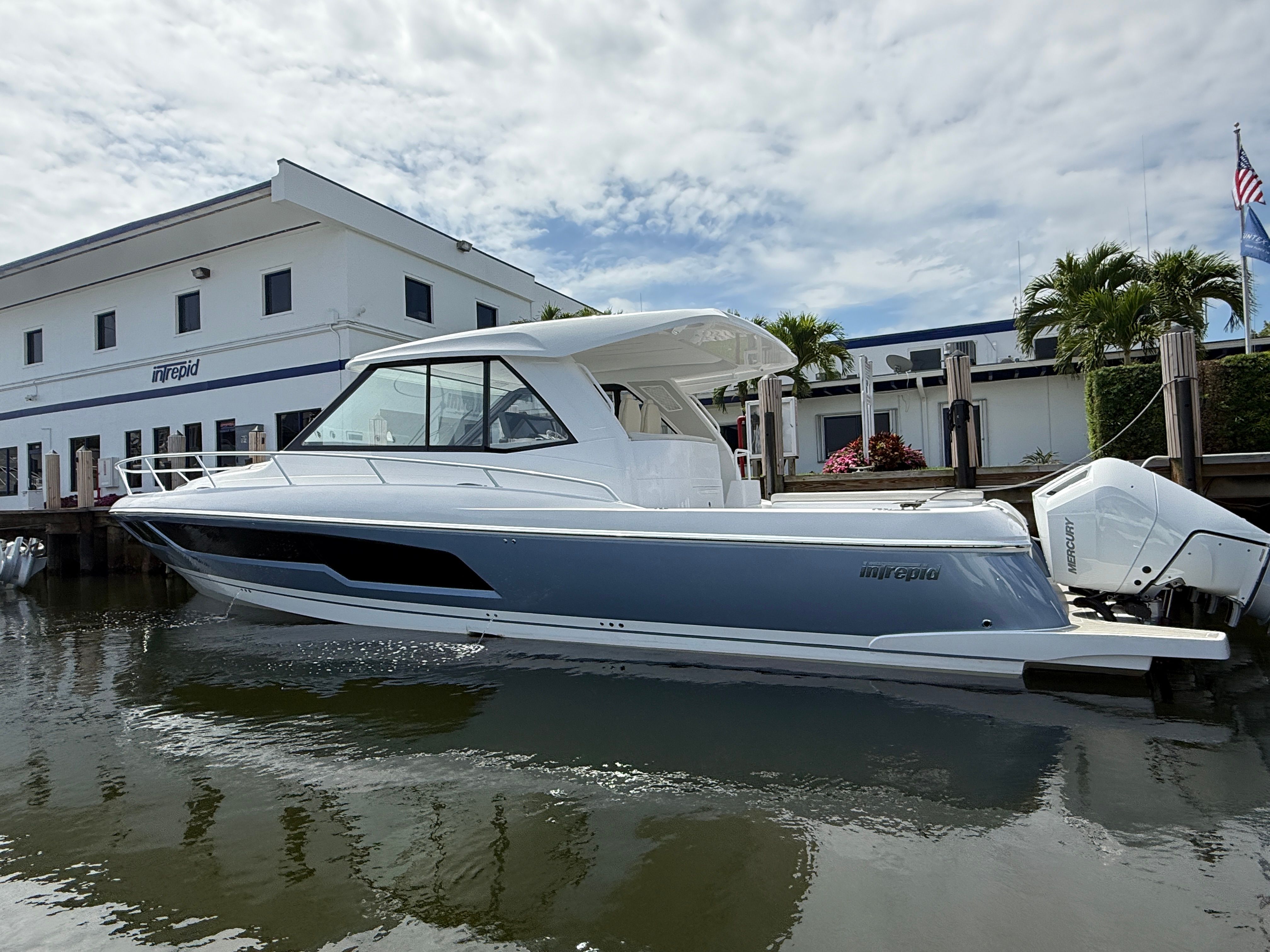 2026 Intrepid 50 Evolution