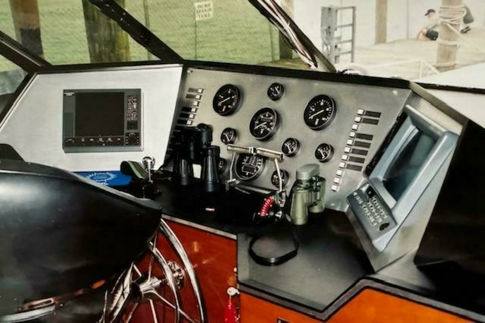 1990 Motor Yacht 70 Brata - Image 17