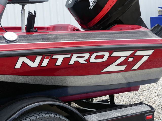 2009 Nitro Z7DC - 12