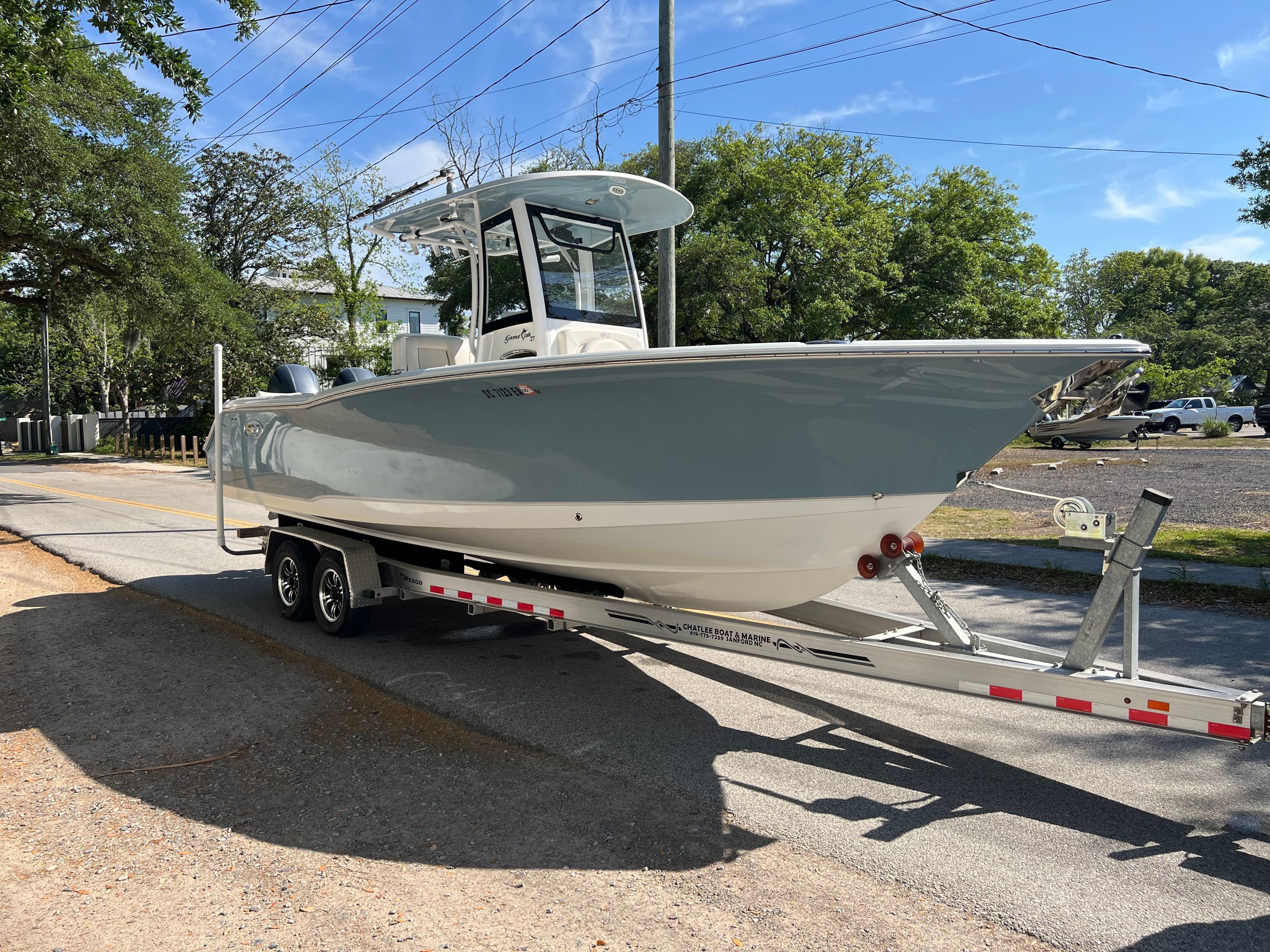 2022 Sea Hunt Gamefish 27 Forward Seating