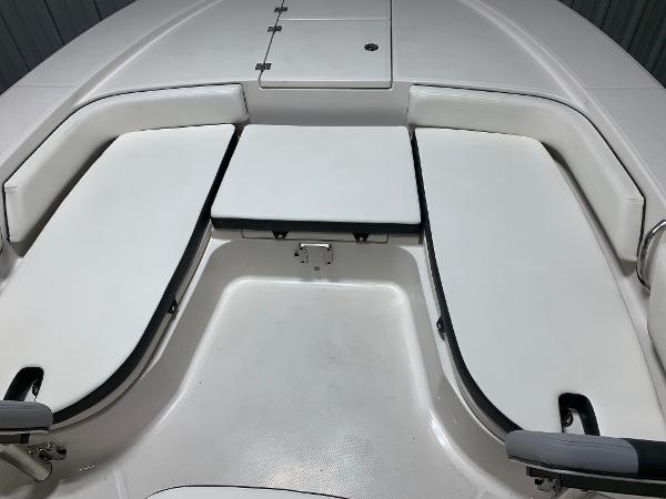 2024 Robalo 246 Cayman boat interior seating area.