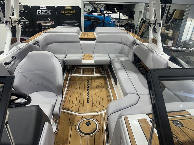 2026 Moomba Max - 12