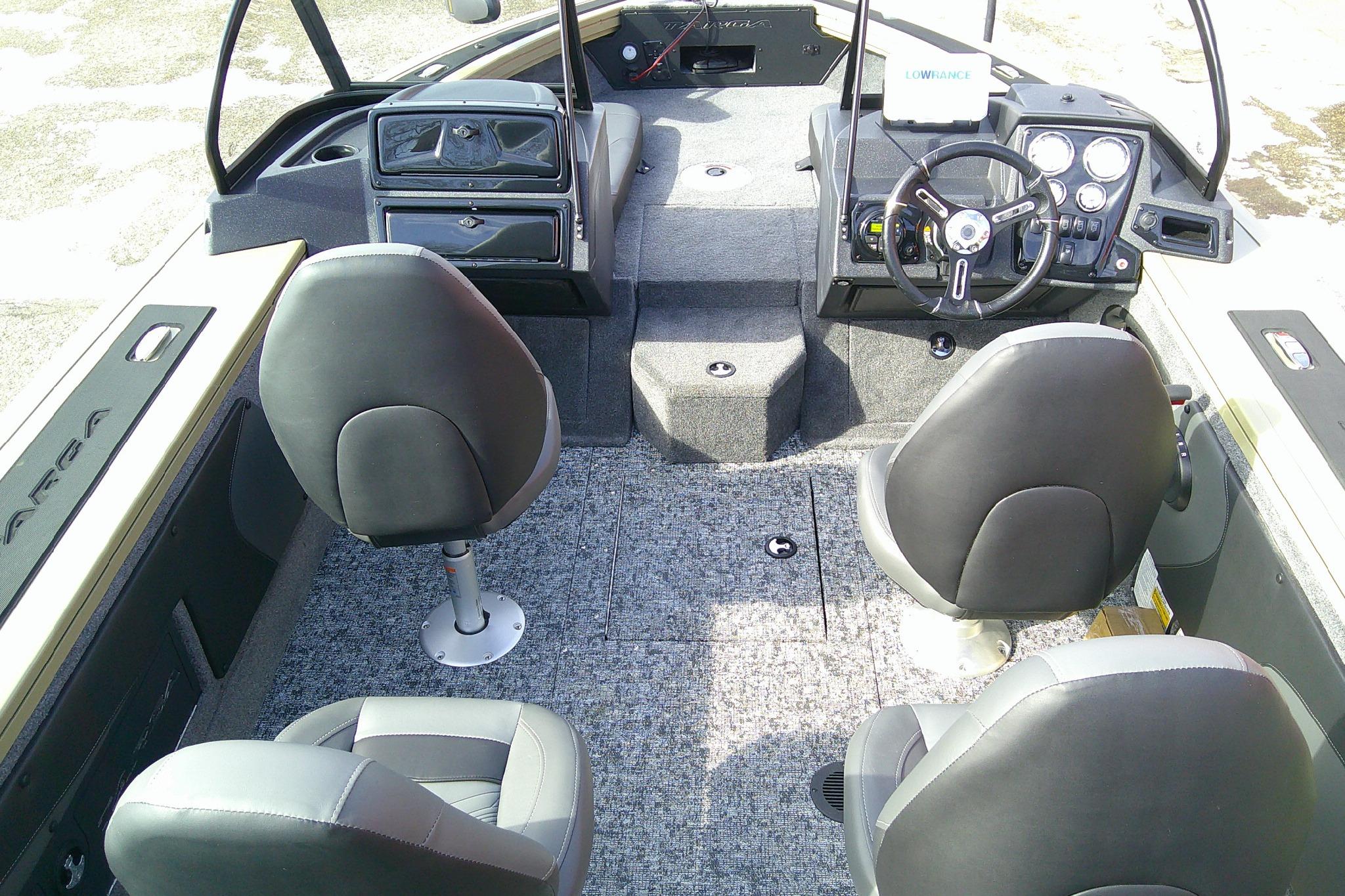 2026 Tracker Targa V-19 Combo boat interior with four seats and modern dashboard.