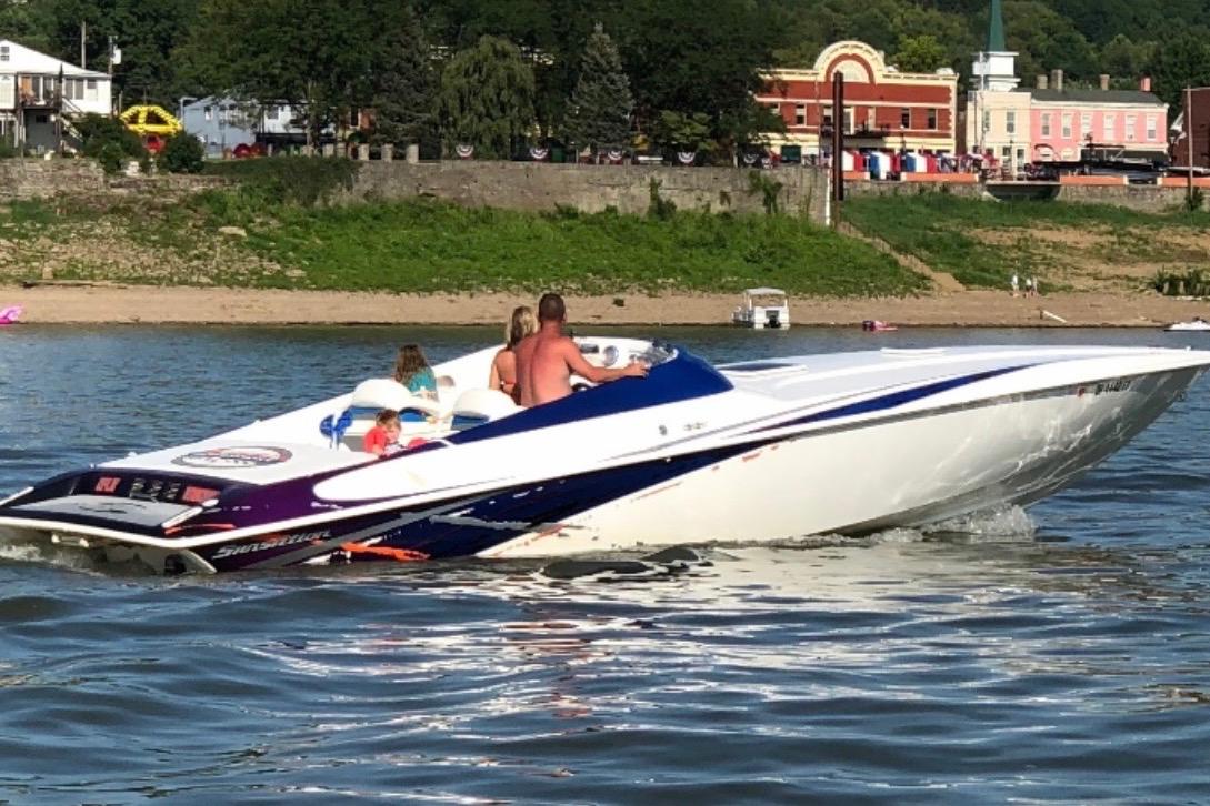 2005 Sunsation 32 Dominator