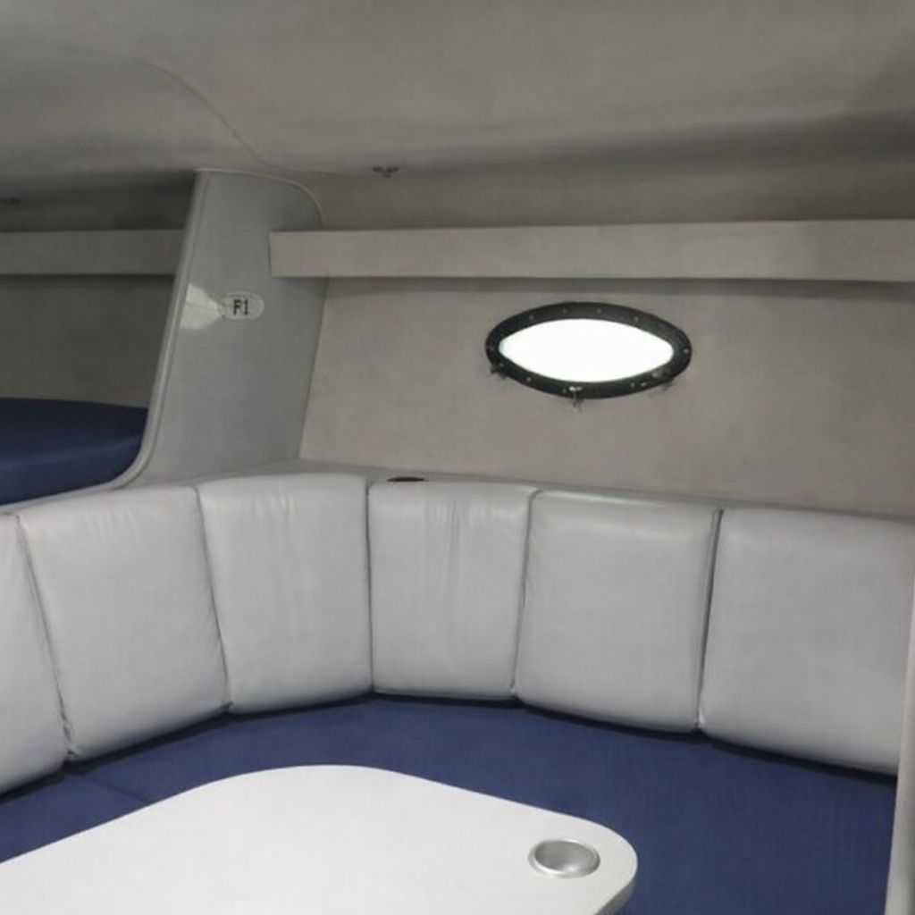1992 Tiara Yachts 270 Sport - 11