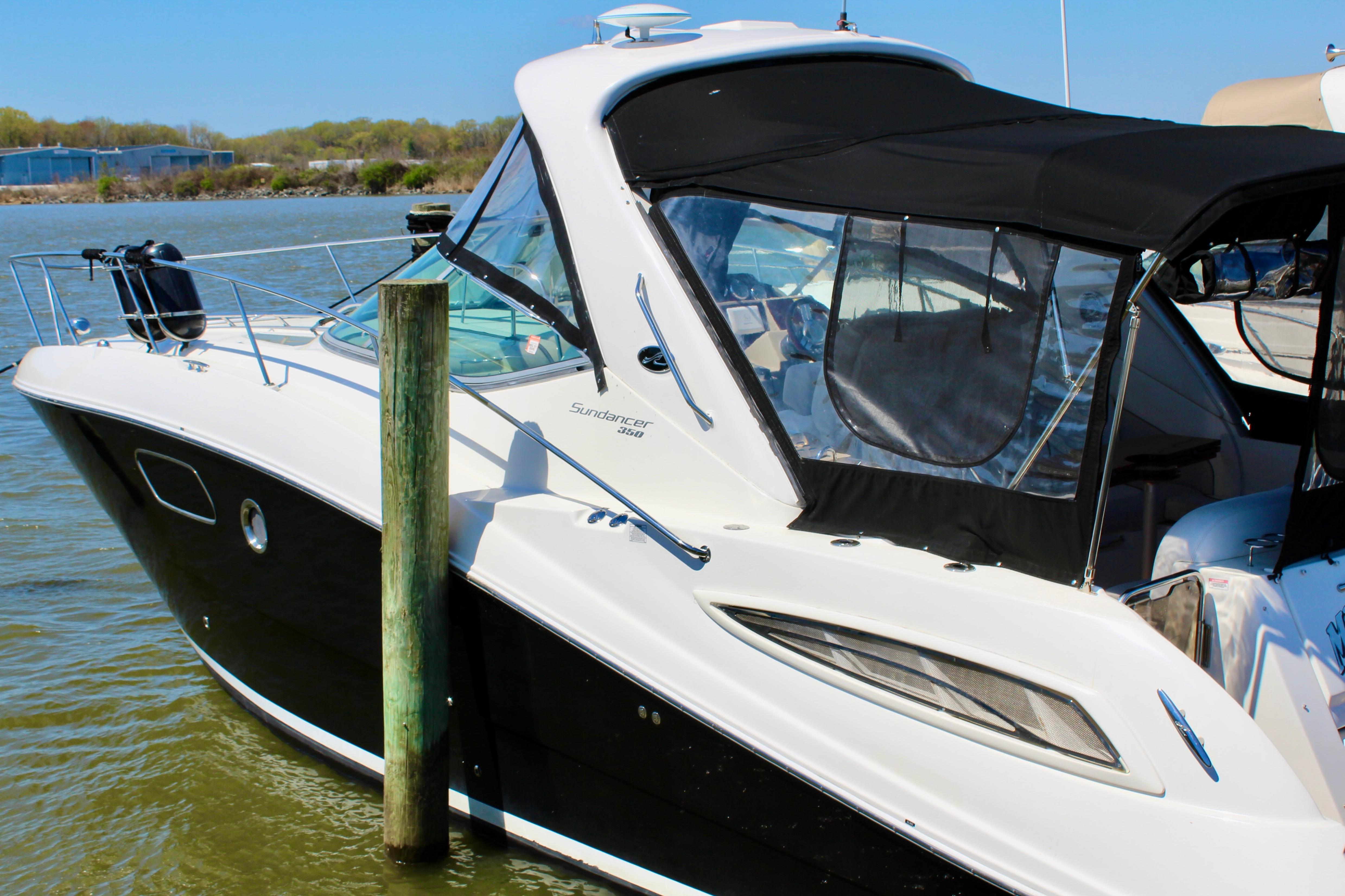 2011 Sea Ray Sundancer 350