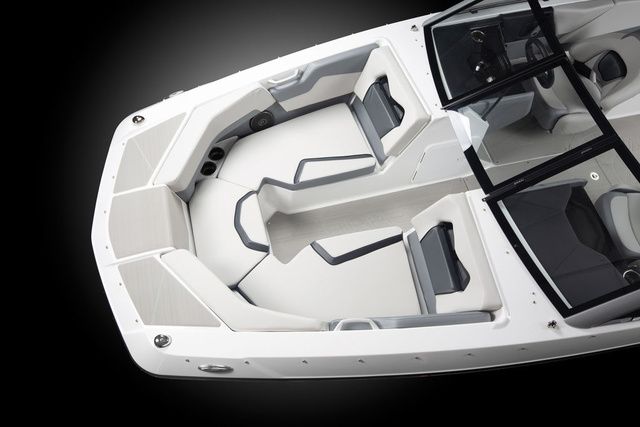 2027 Scarab Jet Boats 235 SE - 25