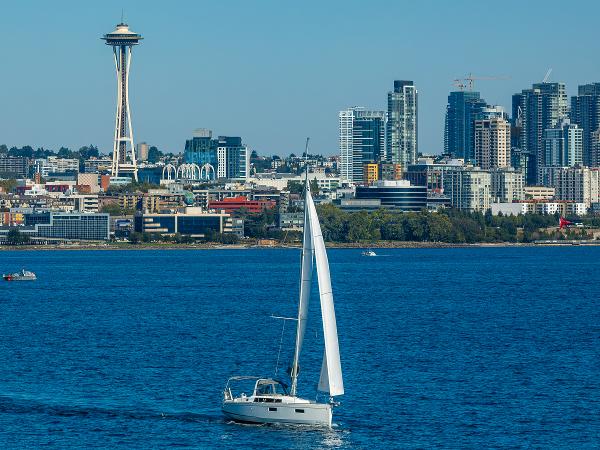 Beneteau Oceanis 38.1 sailing near Seattle skyline, 2021.