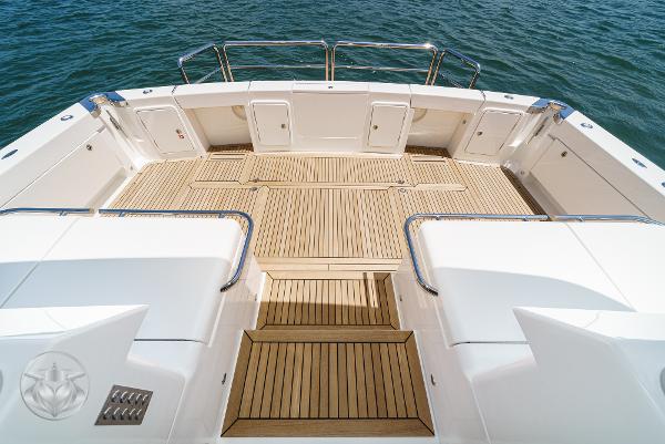2025 Riviera 645 SUV yacht deck with teak flooring.