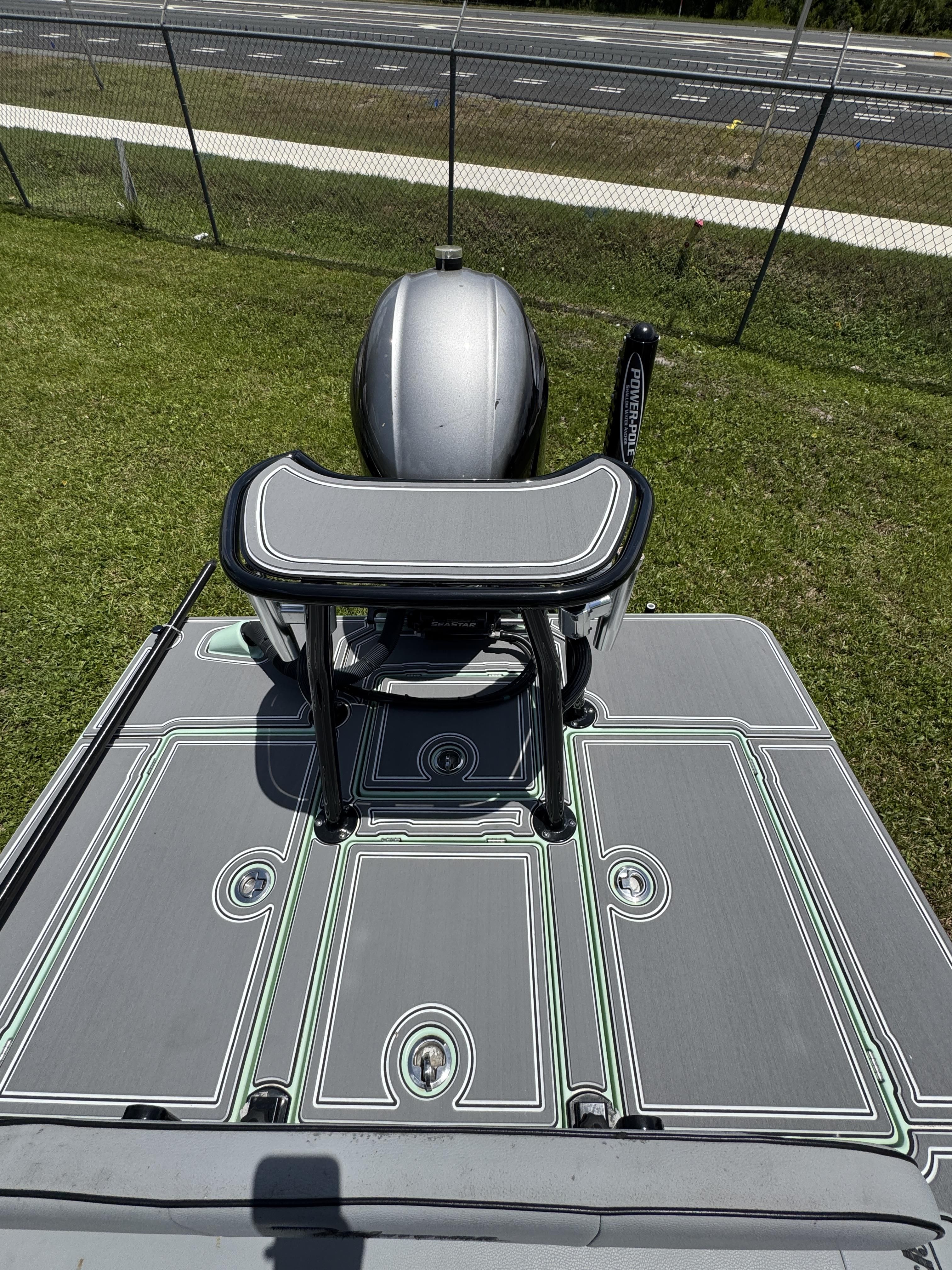 2019 Maverick Mirage 18 HPX-V - 29