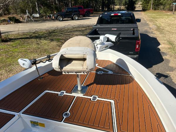 2018 NauticStar 244 XTS - 11