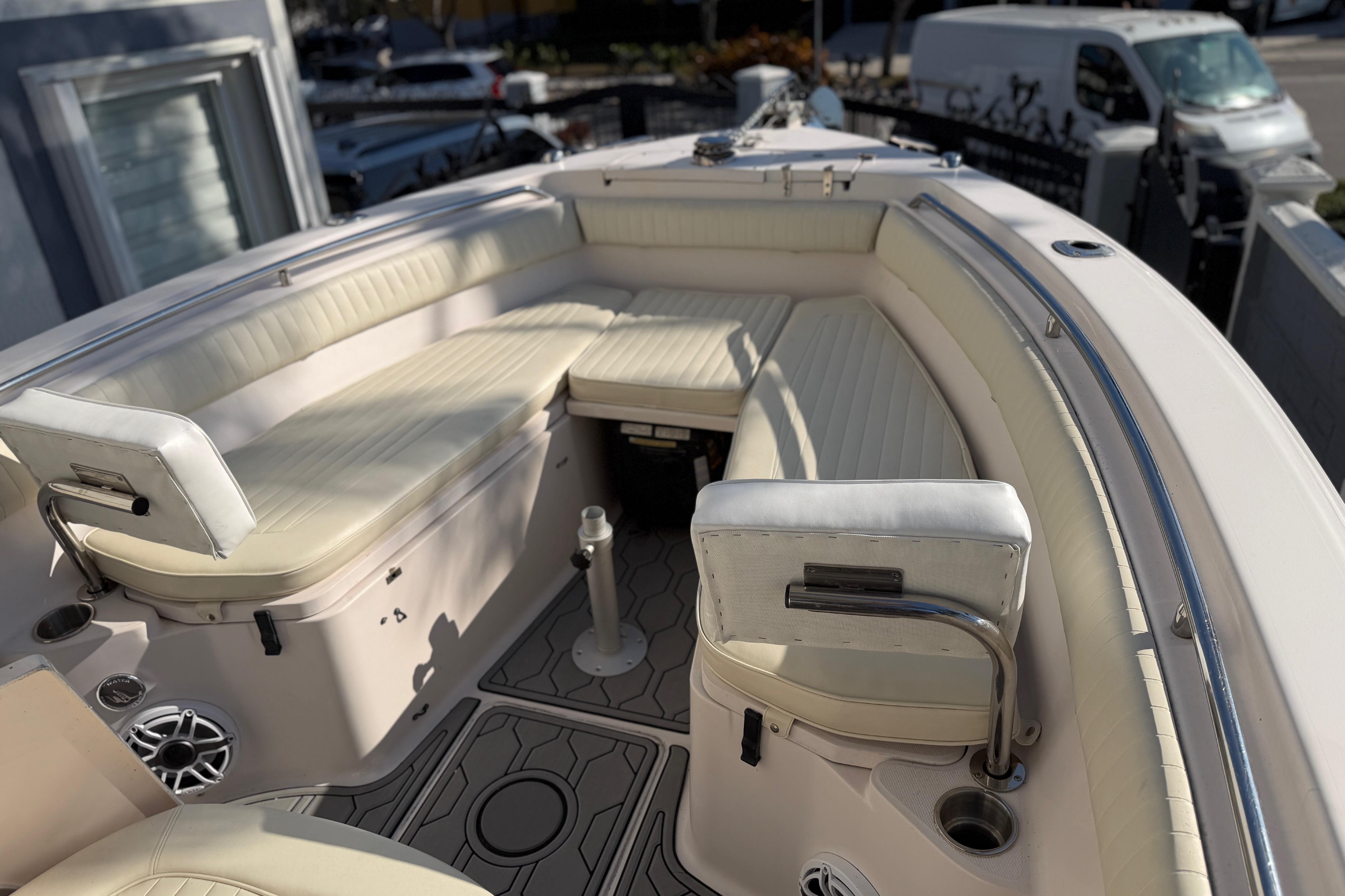 2004 Grady White 273 boat interior with cushioned seating and modern design.