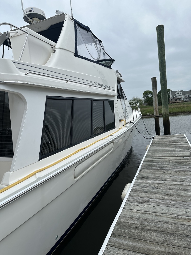 1999 Bayliner 4788 - Image 3