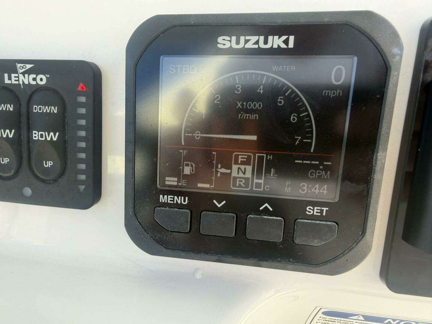 2021 Aquasport 2500 Center Console - Image 28