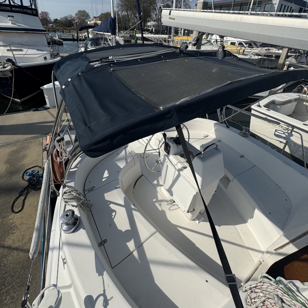 2002 Hunter 326 - Image 17