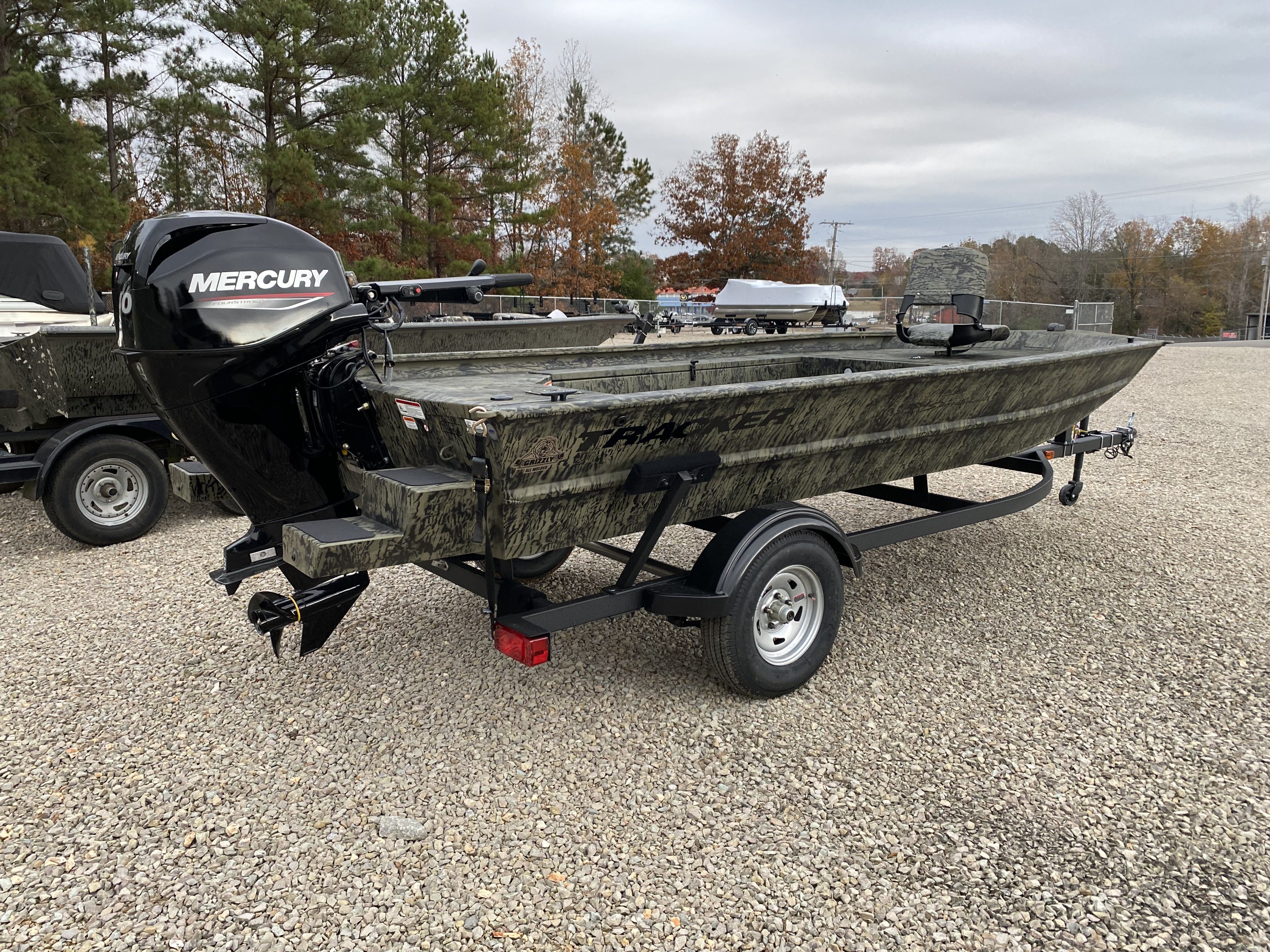 2026 Tracker Grizzly 1654 T Sportsman - 3