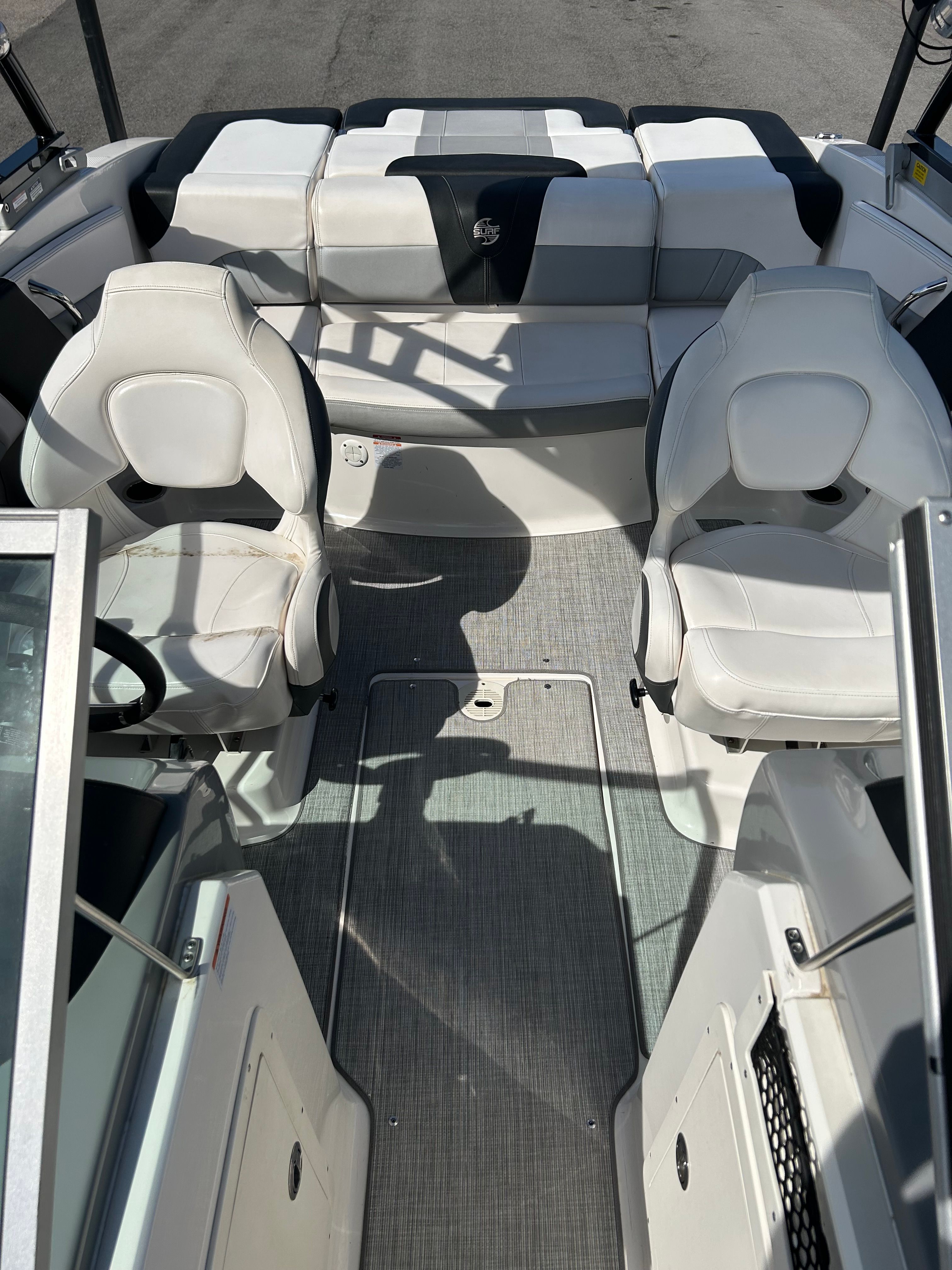 2021 Chaparral 21 Surf - 8