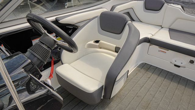 2015 Yamaha Boats SX192 - 20