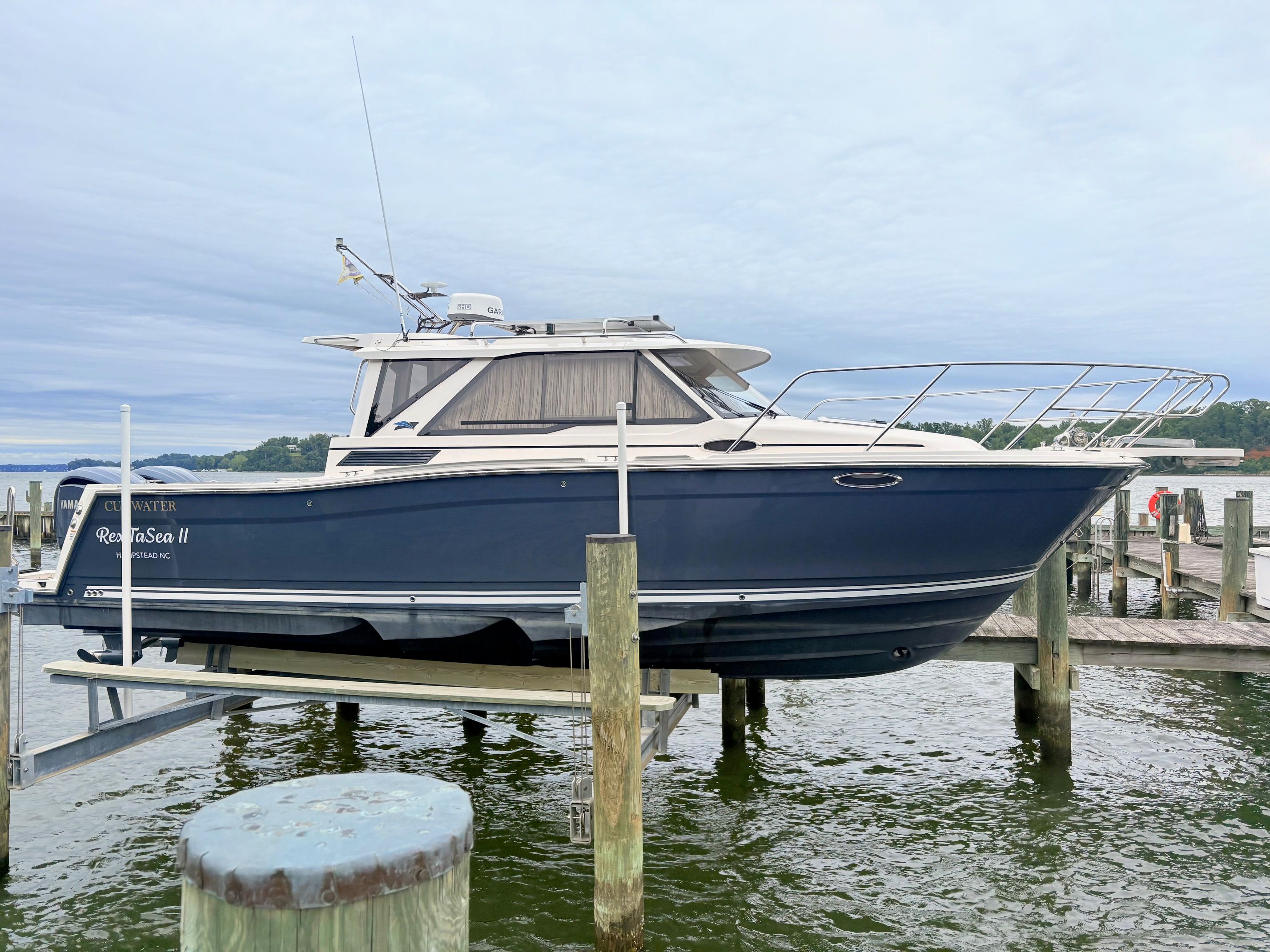 2022 Cutwater 288 Coupe
