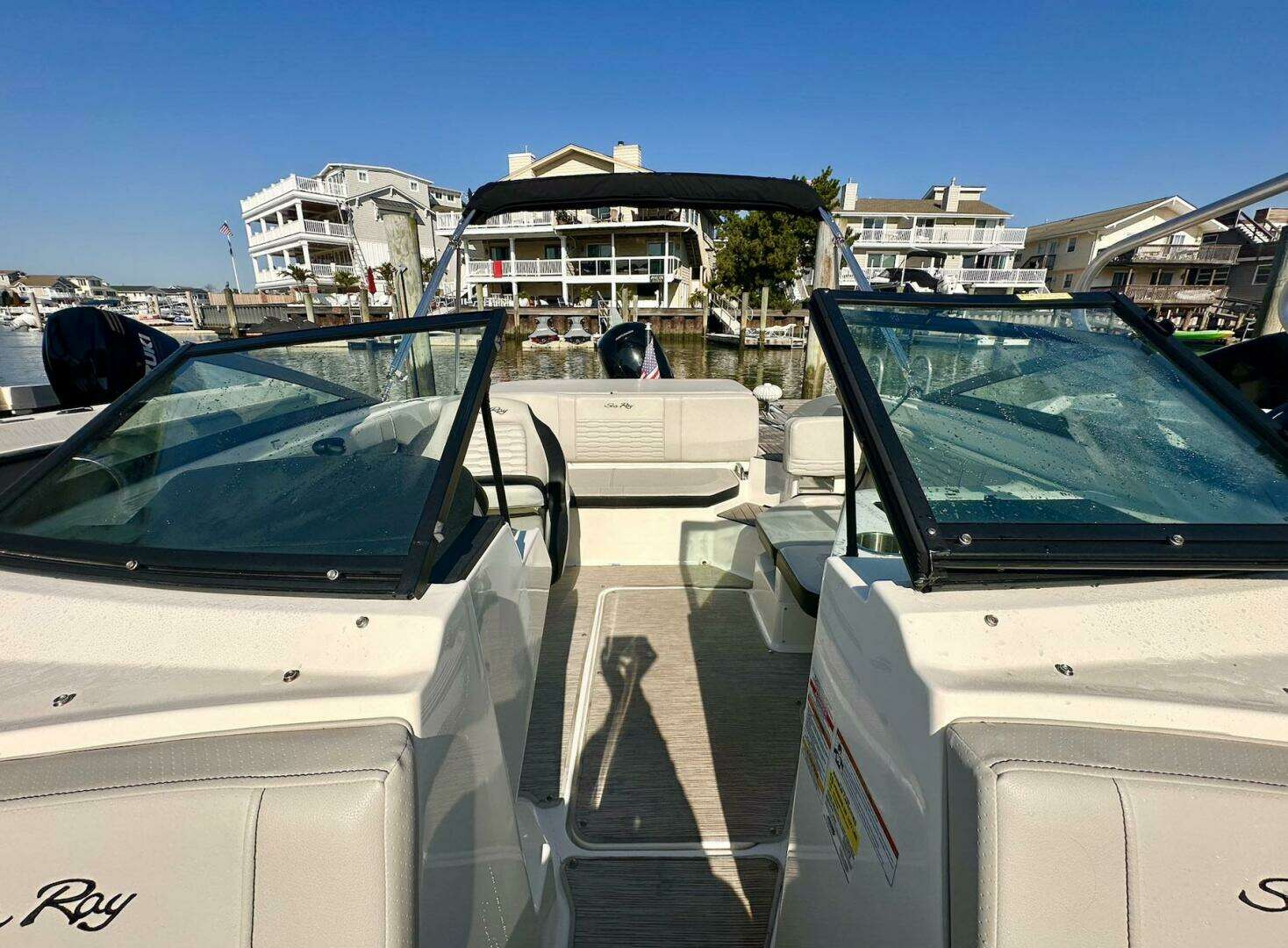 2023 Sea Ray 190 OB SPX - Image 5