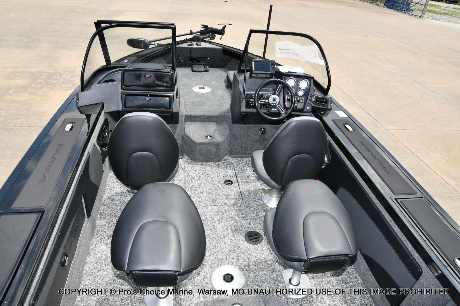 2026 Tracker Targa V-19 Combo - 34