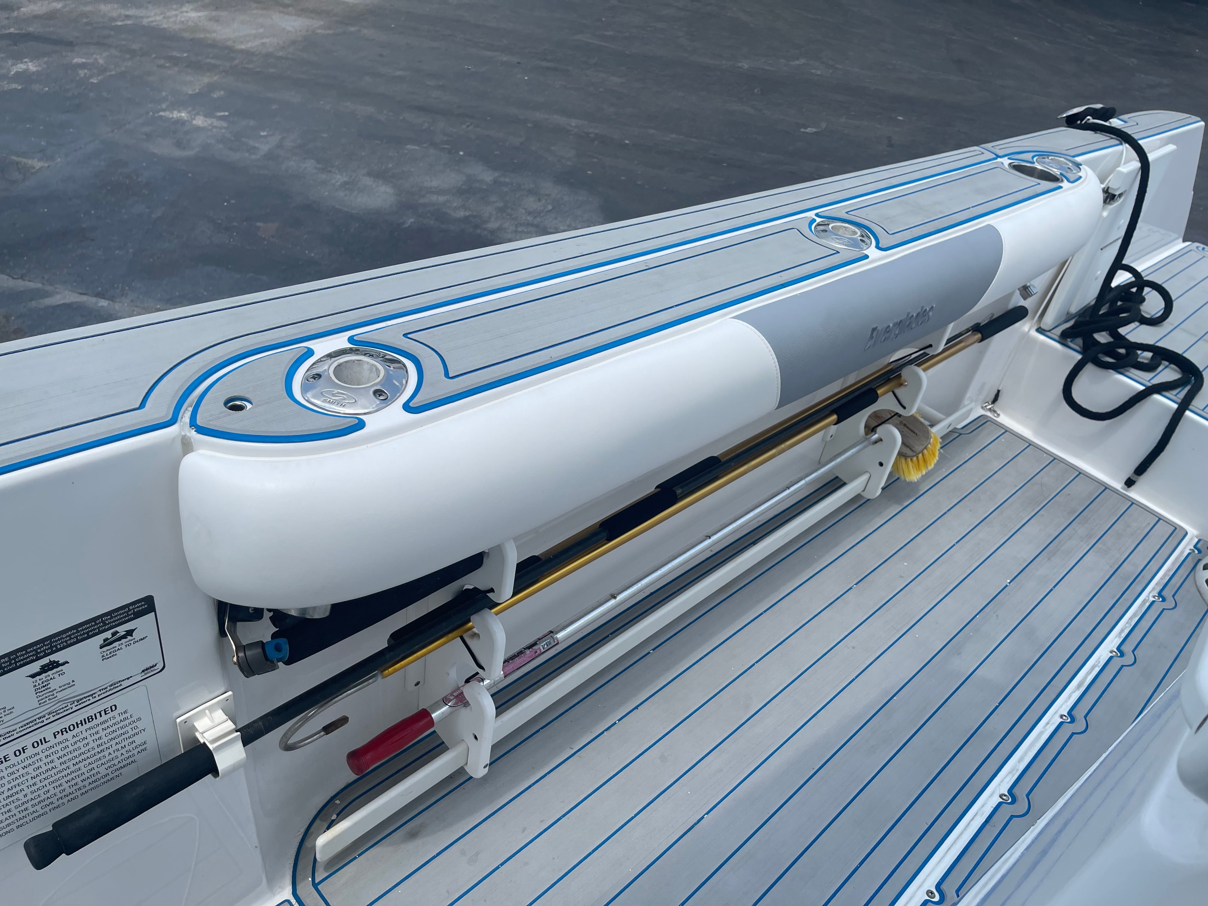 2017 Everglades 325 Center Console - 7