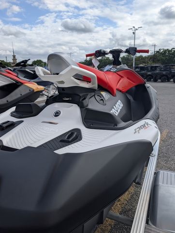 2026 Sea-Doo Spark Trixx 3 Wsound - 66TE - 4