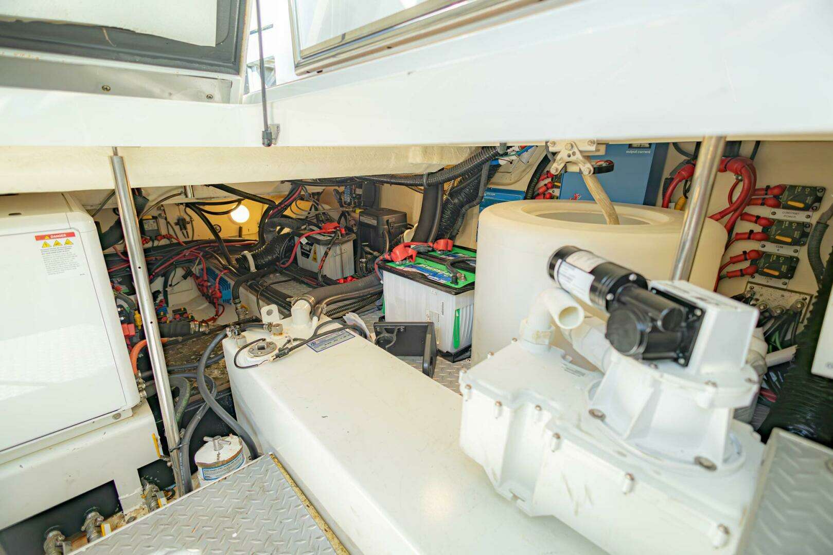2018 Formula 430 SSC - Image 39