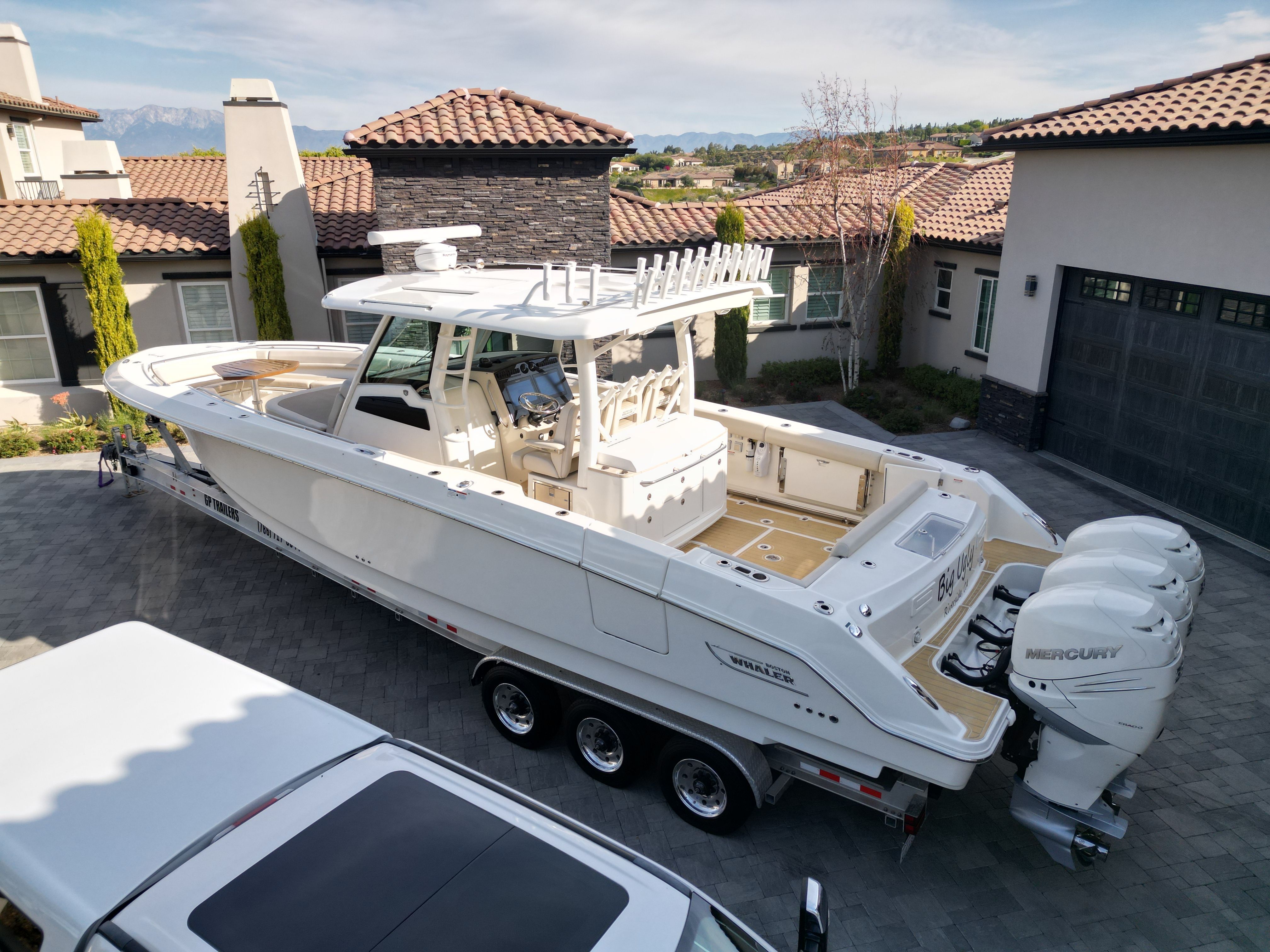 2018 Boston Whaler 380 Outrage - 4