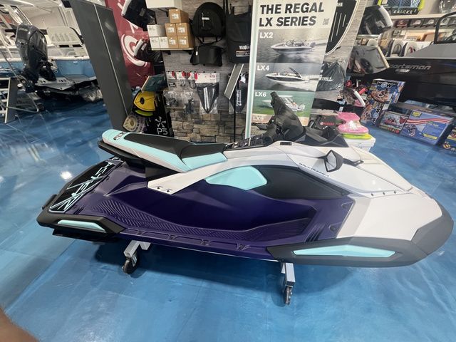 2025 Yamaha WaveRunner JetBlaster LTD - 10